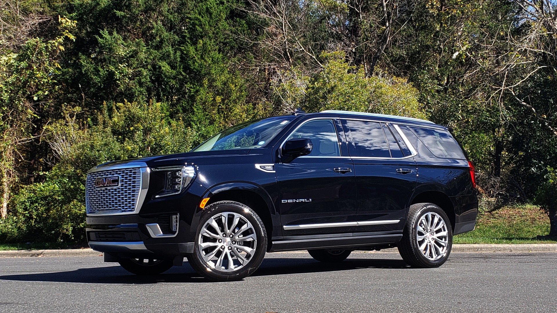 Used 2021 GMC YUKON DENALI PREMIUM 4WD / NAV / ADVANCED TECH / ENTERTAINMENT for sale Sold at Formula Imports in Charlotte NC 28227 2