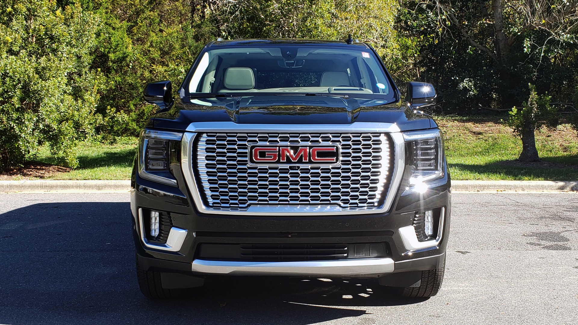 Used 2021 GMC YUKON DENALI PREMIUM 4WD / NAV / ADVANCED TECH / ENTERTAINMENT for sale Sold at Formula Imports in Charlotte NC 28227 22