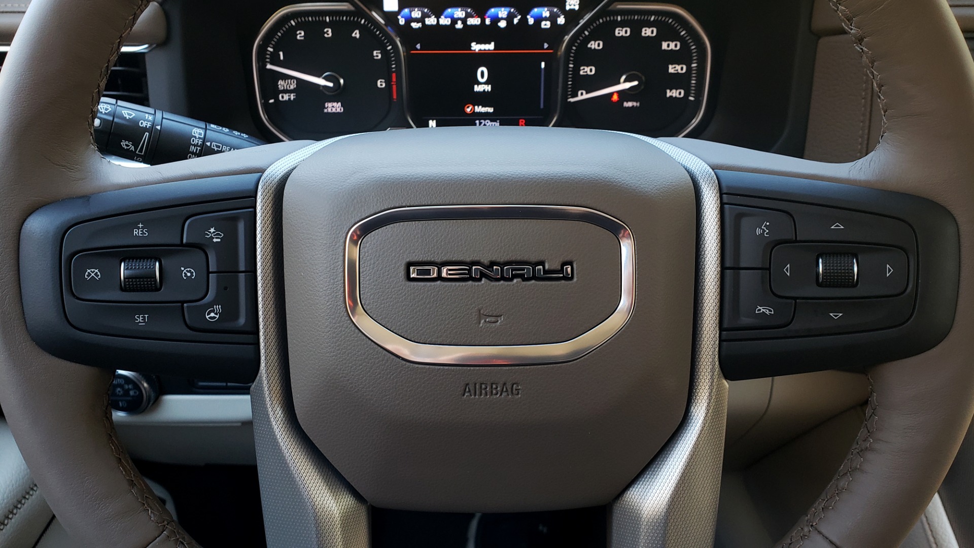 Used 2021 GMC YUKON DENALI PREMIUM 4WD / NAV / ADVANCED TECH / ENTERTAINMENT for sale Sold at Formula Imports in Charlotte NC 28227 42