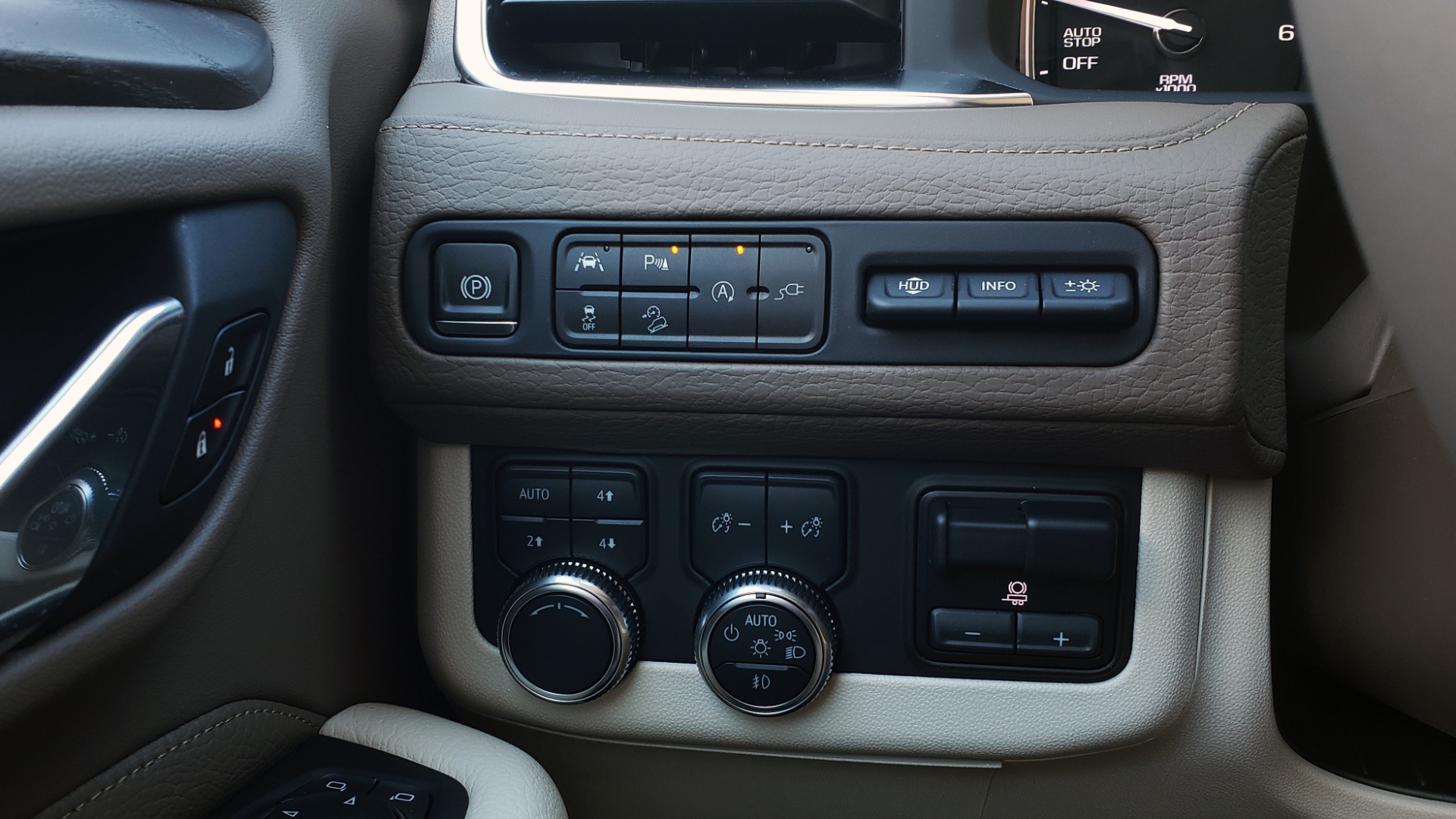 Used 2021 GMC YUKON DENALI PREMIUM 4WD / NAV / ADVANCED TECH / ENTERTAINMENT for sale Sold at Formula Imports in Charlotte NC 28227 44