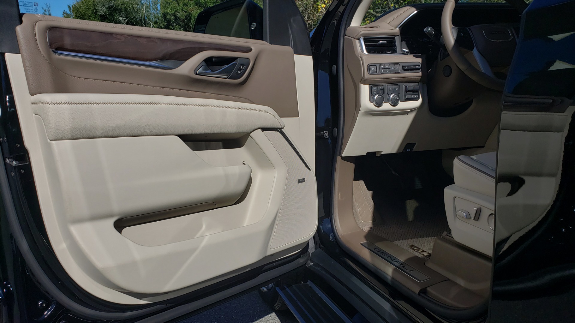 Used 2021 GMC YUKON DENALI PREMIUM 4WD / NAV / ADVANCED TECH / ENTERTAINMENT for sale Sold at Formula Imports in Charlotte NC 28227 65