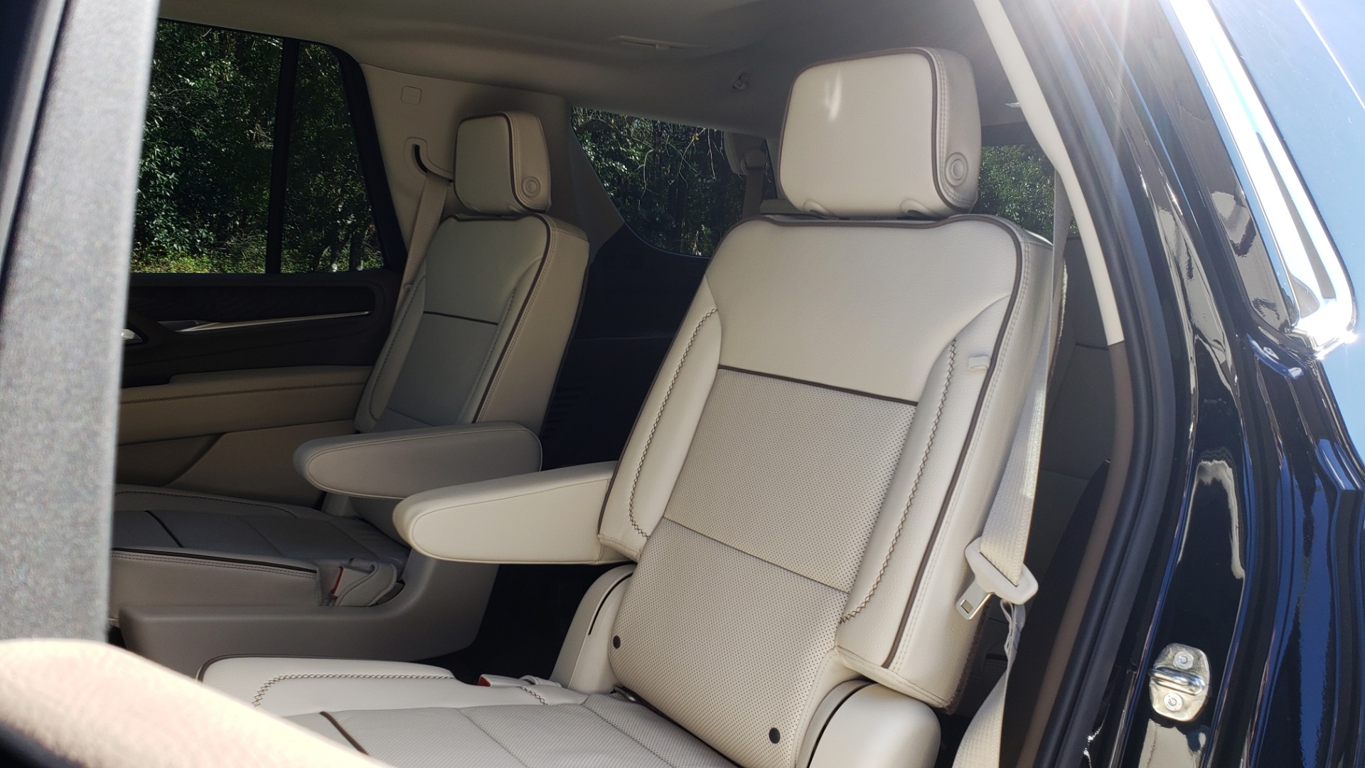 Used 2021 GMC YUKON DENALI PREMIUM 4WD / NAV / ADVANCED TECH / ENTERTAINMENT for sale Sold at Formula Imports in Charlotte NC 28227 74