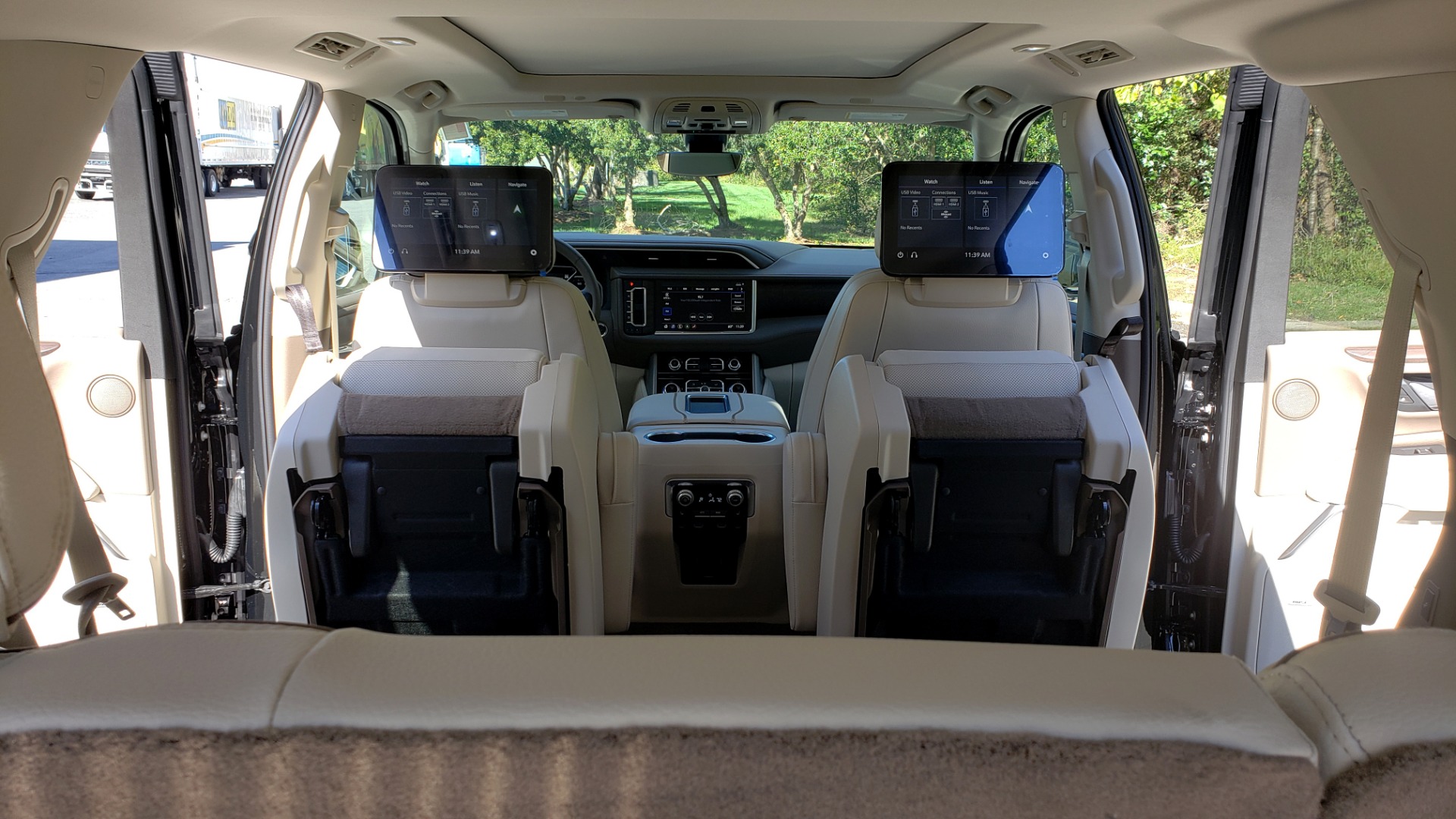 Used 2021 GMC YUKON DENALI PREMIUM 4WD / NAV / ADVANCED TECH / ENTERTAINMENT for sale Sold at Formula Imports in Charlotte NC 28227 79