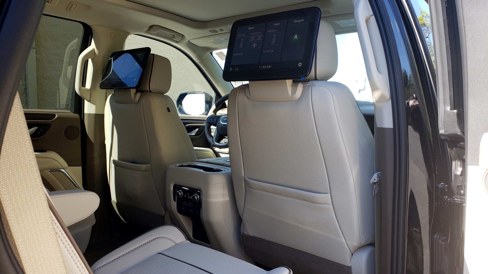 Used 2021 GMC YUKON DENALI PREMIUM 4WD / NAV / ADVANCED TECH / ENTERTAINMENT for sale Sold at Formula Imports in Charlotte NC 28227 93