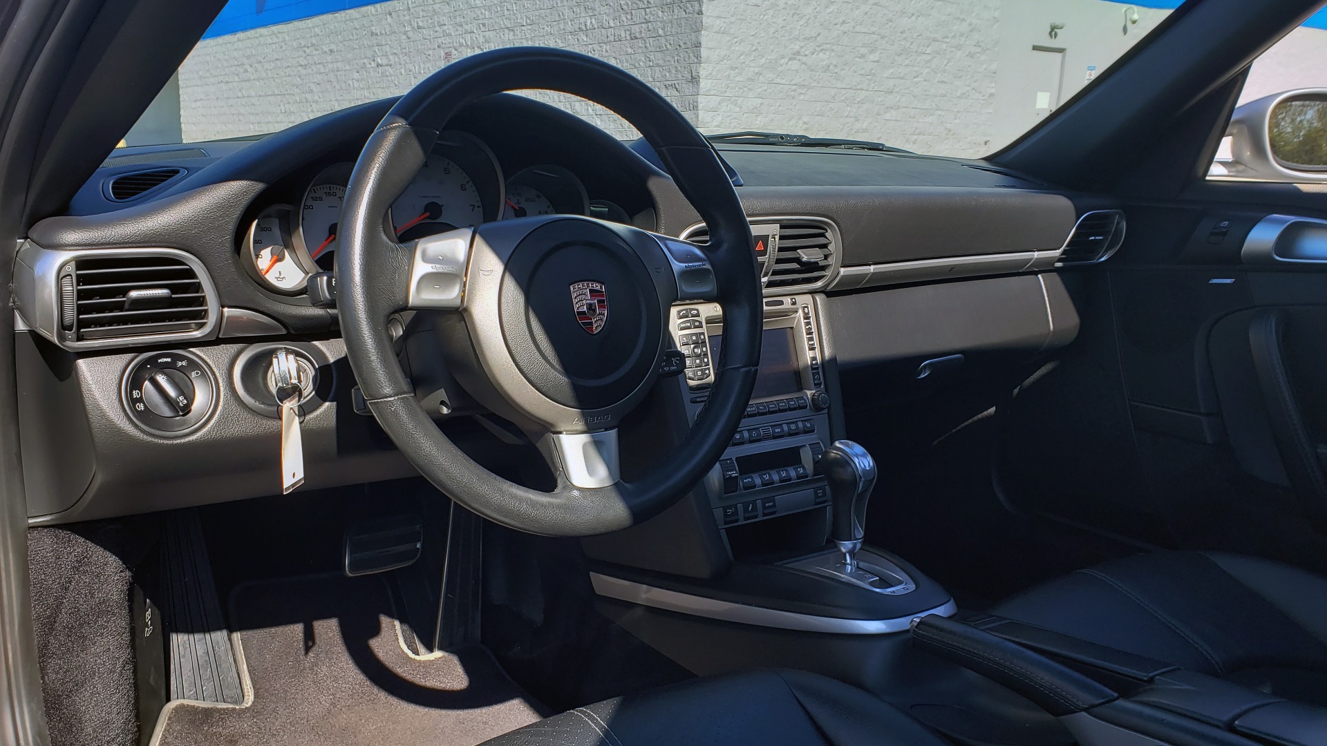 Used 2006 Porsche 911 CARRERA S / 5-SPD AUTO / SPORT CHRONO / NAV / BOSE / SUNROOF for sale Sold at Formula Imports in Charlotte NC 28227 32
