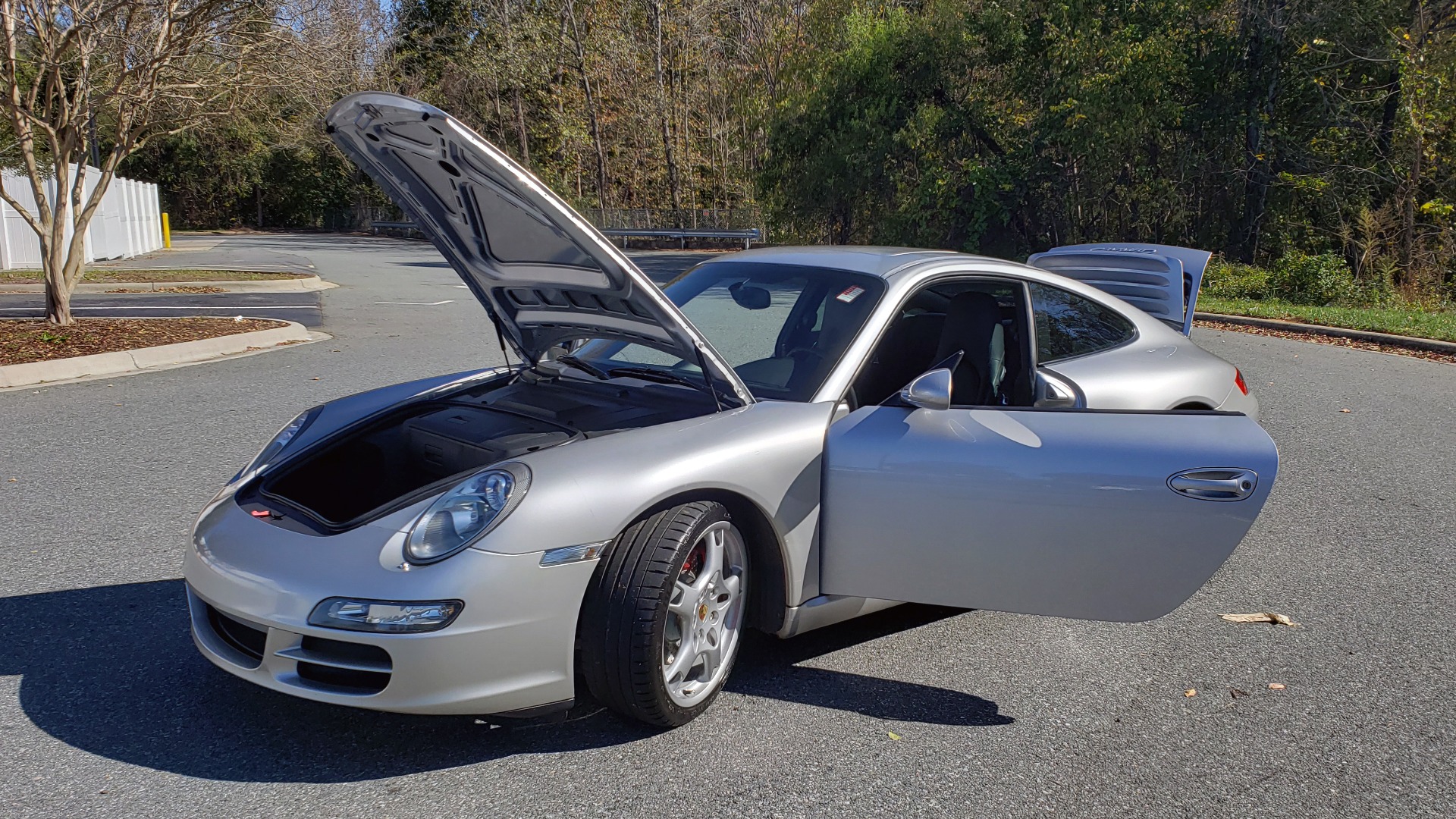 Used 2006 Porsche 911 CARRERA S / 5-SPD AUTO / SPORT CHRONO / NAV / BOSE / SUNROOF for sale Sold at Formula Imports in Charlotte NC 28227 72