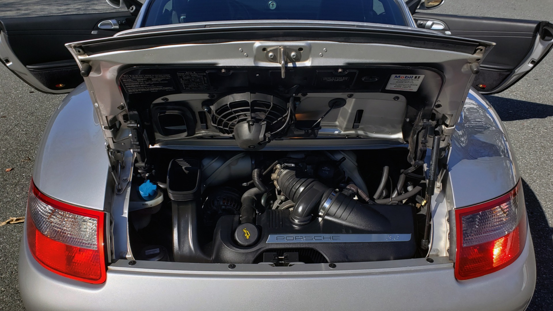 Used 2006 Porsche 911 CARRERA S / 5-SPD AUTO / SPORT CHRONO / NAV / BOSE / SUNROOF for sale Sold at Formula Imports in Charlotte NC 28227 73