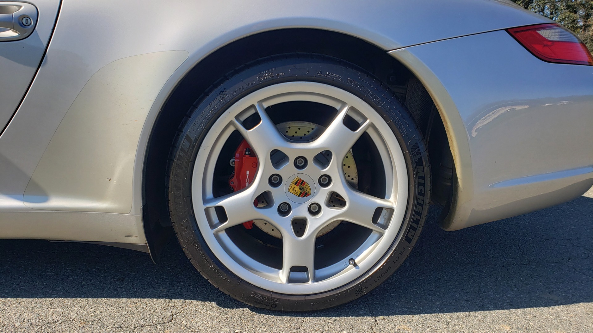 Used 2006 Porsche 911 CARRERA S / 5-SPD AUTO / SPORT CHRONO / NAV / BOSE / SUNROOF for sale Sold at Formula Imports in Charlotte NC 28227 80