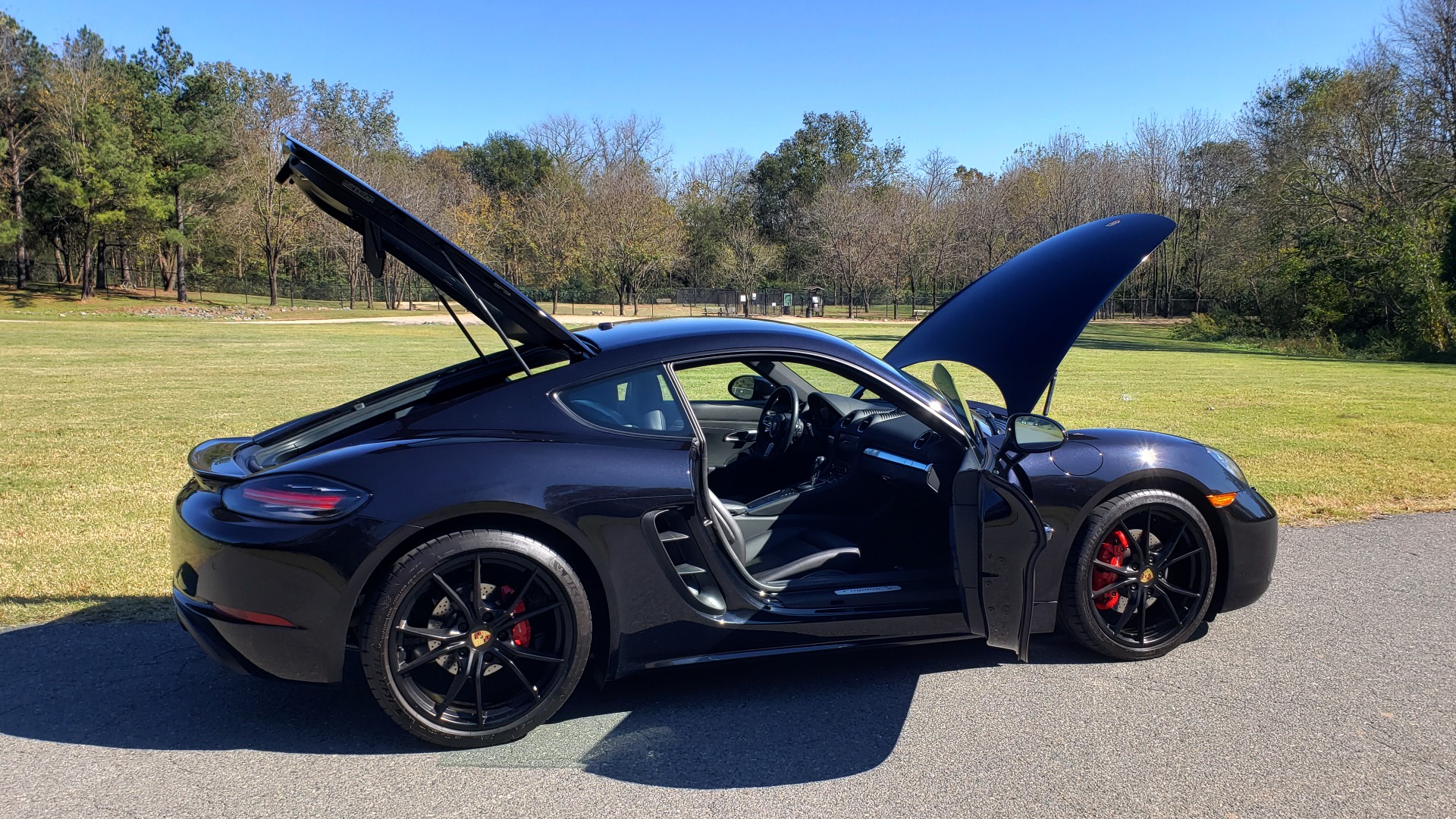 Used 2019 Porsche 718 CAYMAN S COUPE / PDK TRANS / LCA / BOSE / HTD STS / LIGHT DESIGN PKG for sale Sold at Formula Imports in Charlotte NC 28227 25