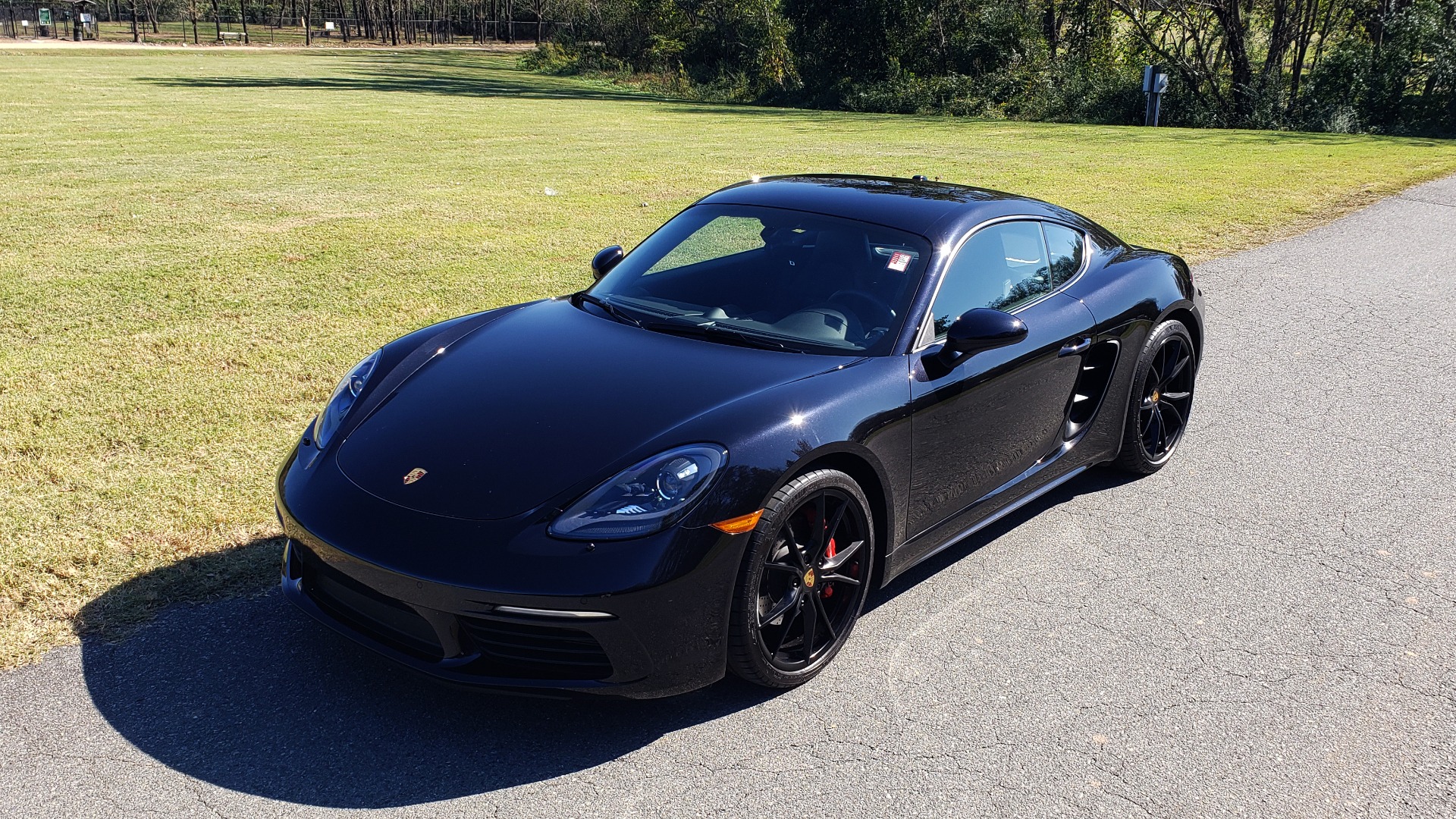 Used 2019 Porsche 718 CAYMAN S COUPE / PDK TRANS / LCA / BOSE / HTD STS / LIGHT DESIGN PKG for sale Sold at Formula Imports in Charlotte NC 28227 3