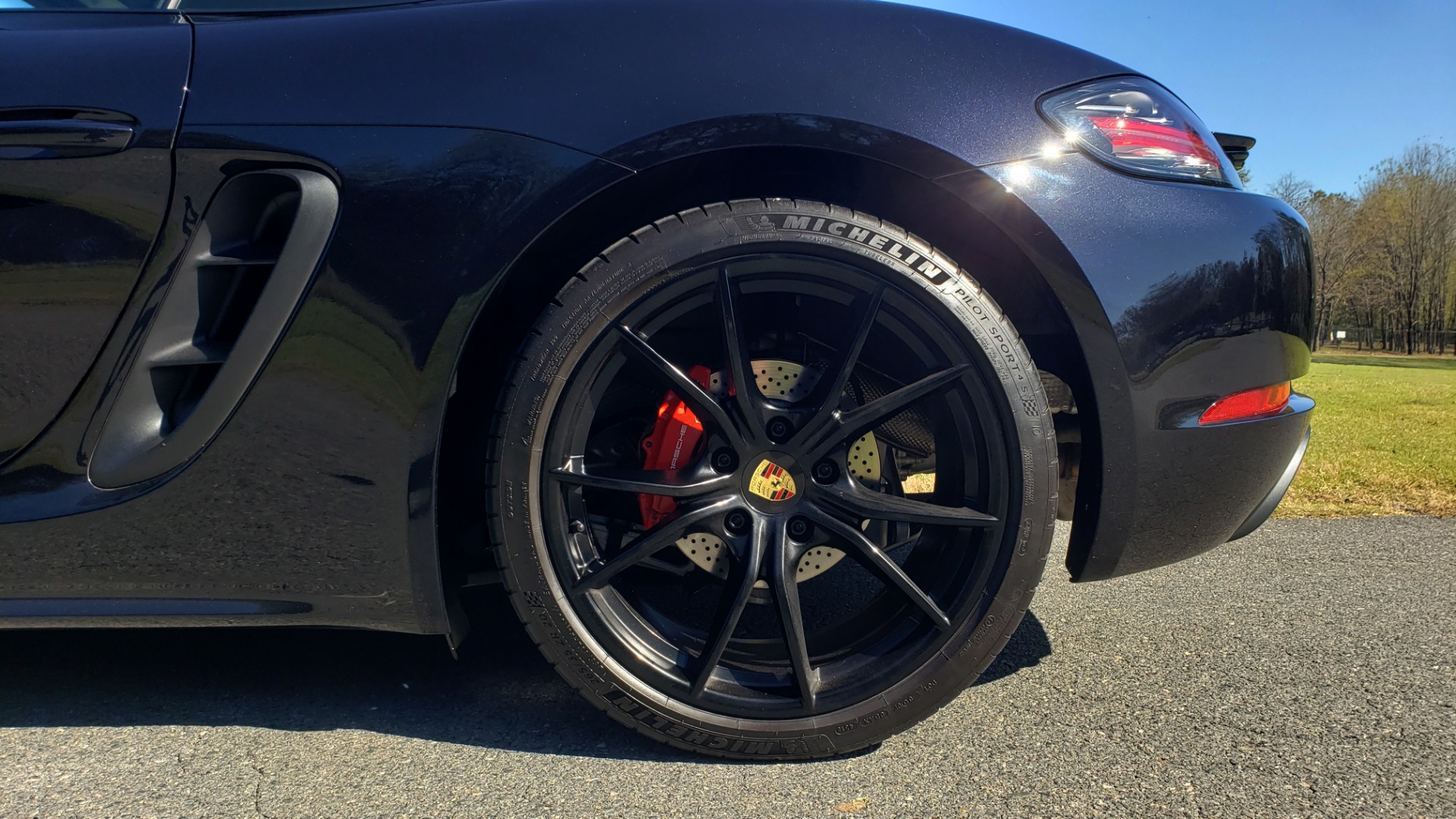 Used 2019 Porsche 718 CAYMAN S COUPE / PDK TRANS / LCA / BOSE / HTD STS / LIGHT DESIGN PKG for sale Sold at Formula Imports in Charlotte NC 28227 71