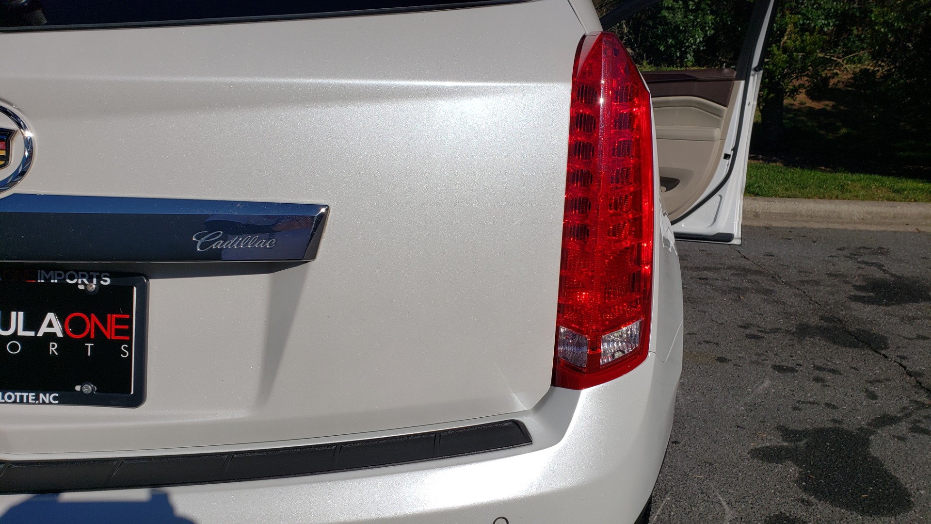Used 2011 Cadillac SRX PERFORMANCE COLLECTION / ENT SYS / BOSE / REARVIEW for sale Sold at Formula Imports in Charlotte NC 28227 28