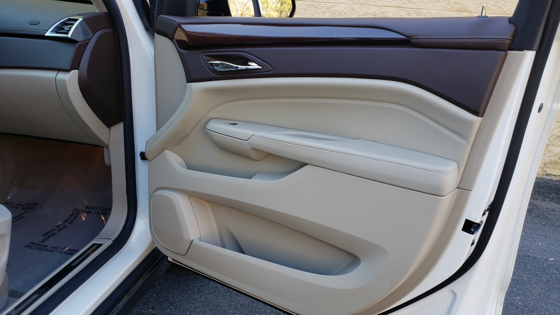 Used 2011 Cadillac SRX PERFORMANCE COLLECTION / ENT SYS / BOSE / REARVIEW for sale Sold at Formula Imports in Charlotte NC 28227 65
