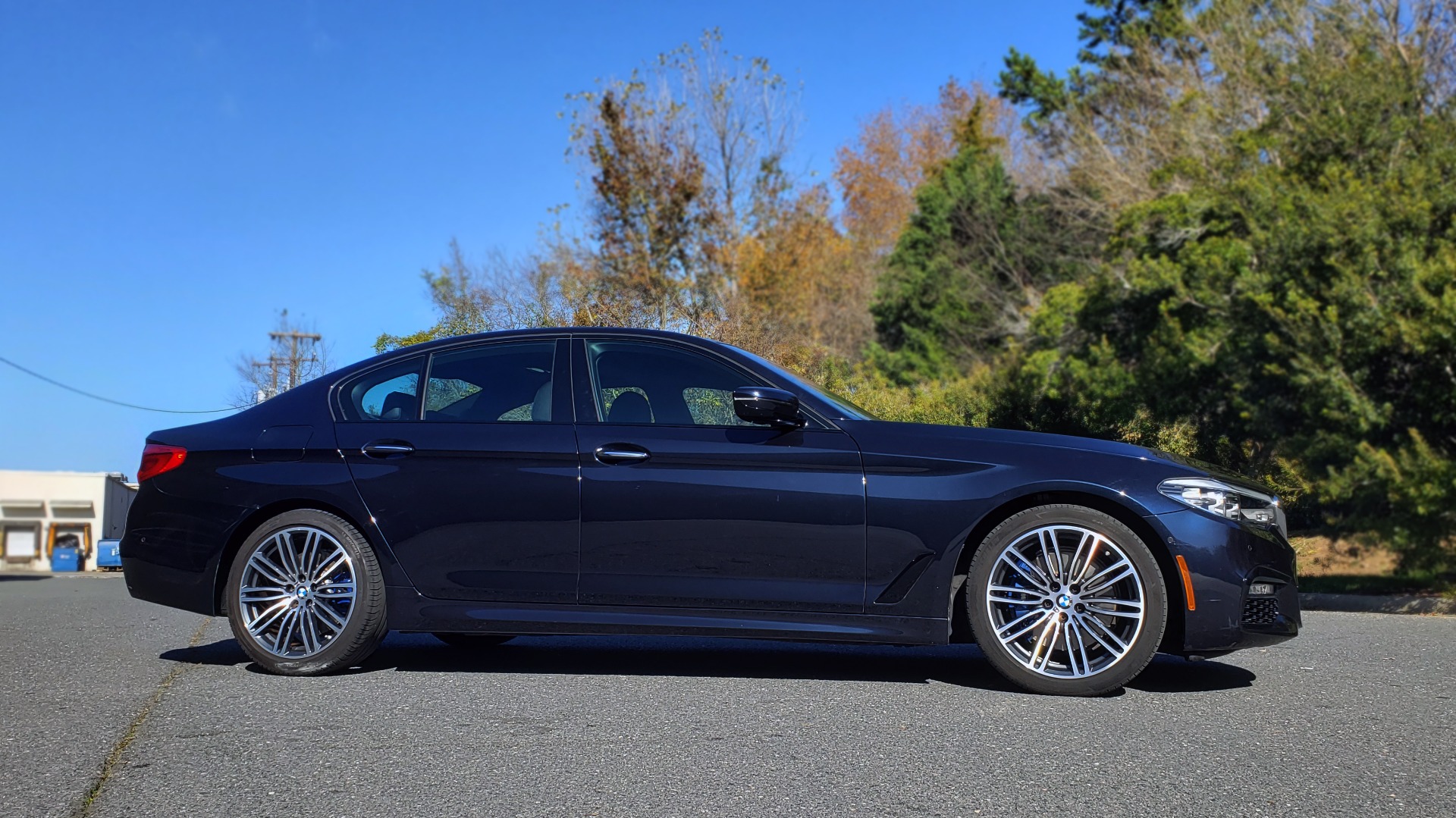 Used 2017 BMW 5 SERIES 530I M-SPORT / PREM PKG / DRVR ASST / HUD / NAV / REARVIEW for sale Sold at Formula Imports in Charlotte NC 28227 6