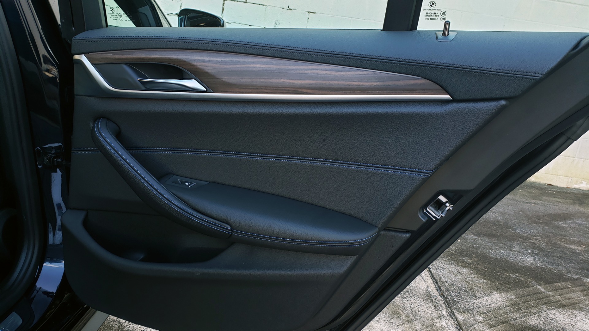 Used 2017 BMW 5 SERIES 530I M-SPORT / PREM PKG / DRVR ASST / HUD / NAV / REARVIEW for sale Sold at Formula Imports in Charlotte NC 28227 72