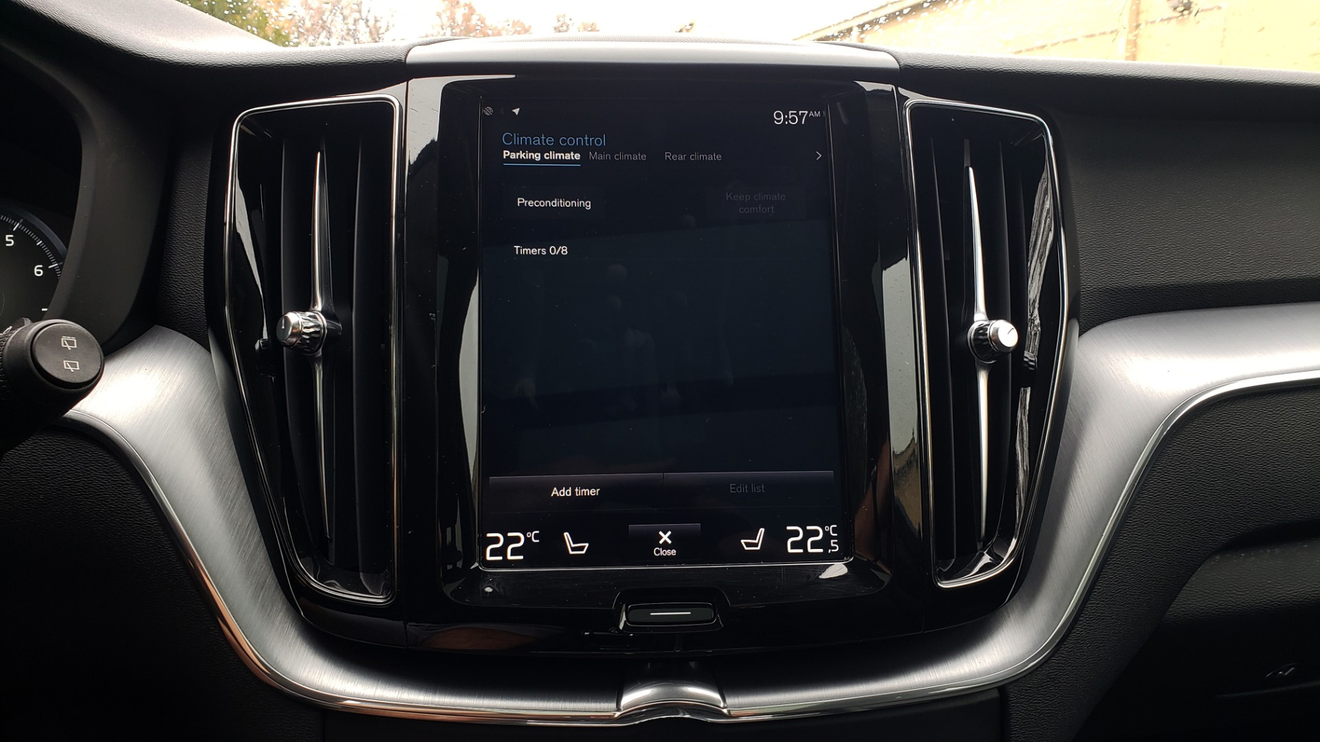 Used 2018 Volvo XC60 MOMENTUM AWD / NAV / SUNROOF / LKA / BLIS / PRK ASST for sale Sold at Formula Imports in Charlotte NC 28227 43