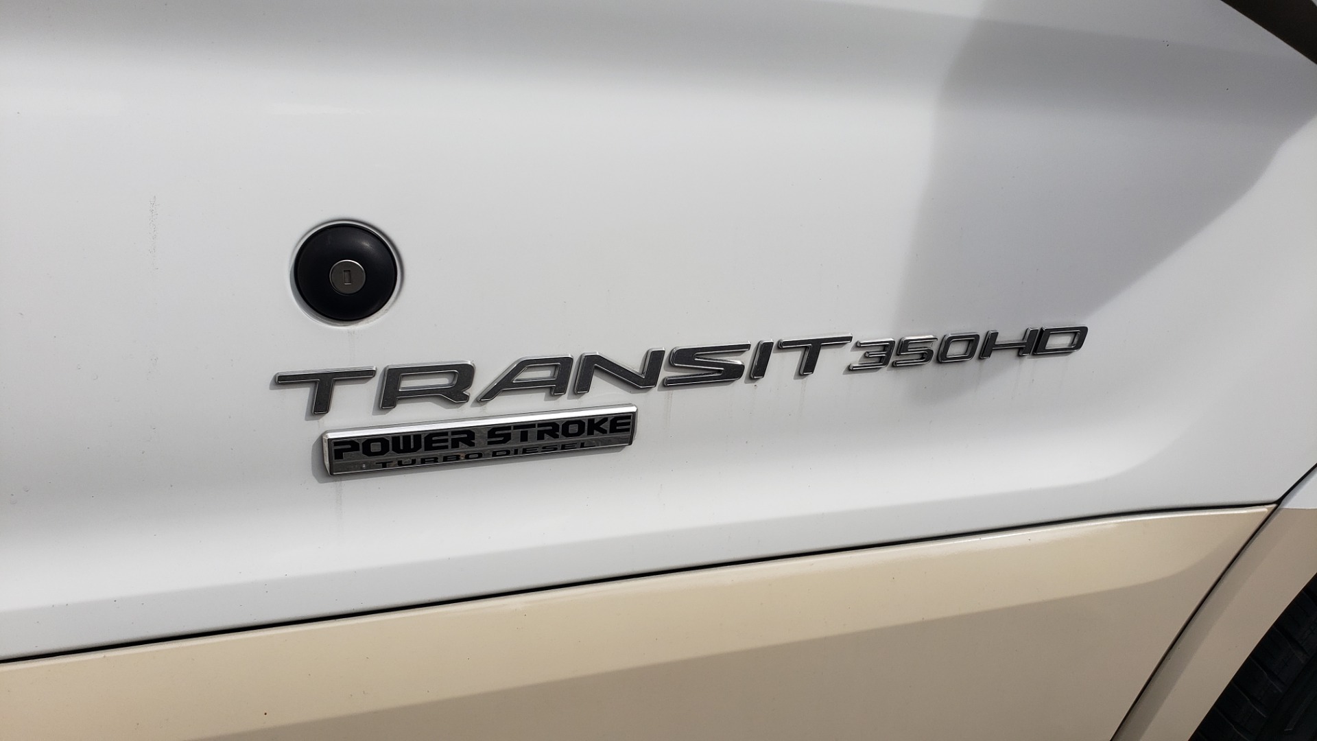 Used 2017 Ford Transit Cutaway 350 HD for sale Sold at Formula Imports in Charlotte NC 28227 19