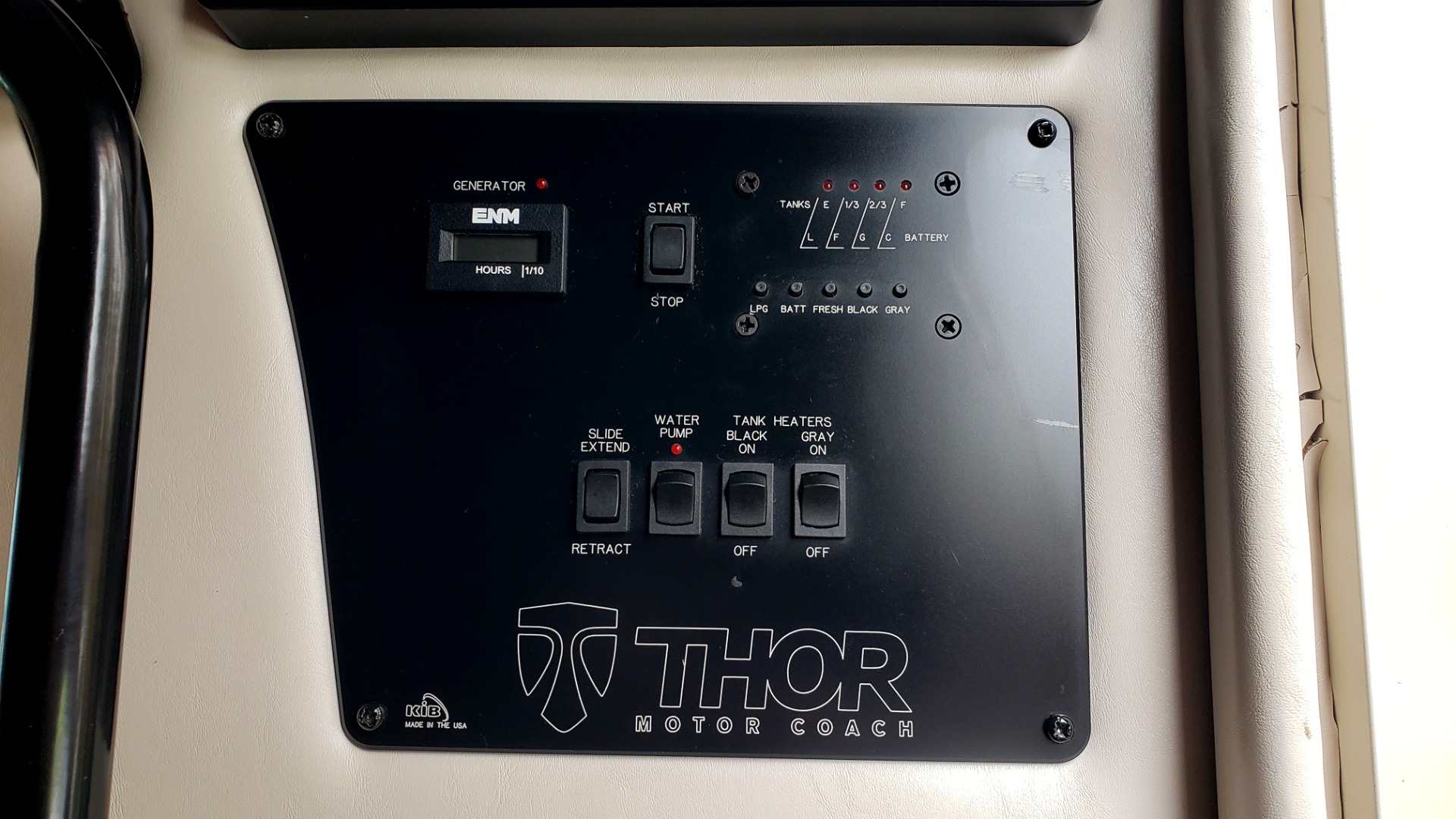 Used 2017 Ford TRANSIT 350 DRW THOR MOTOR COACH / 23TB RV / HEAD / SHOWER / KITCHEN for sale $68,995 at Formula Imports in Charlotte NC 28227 24