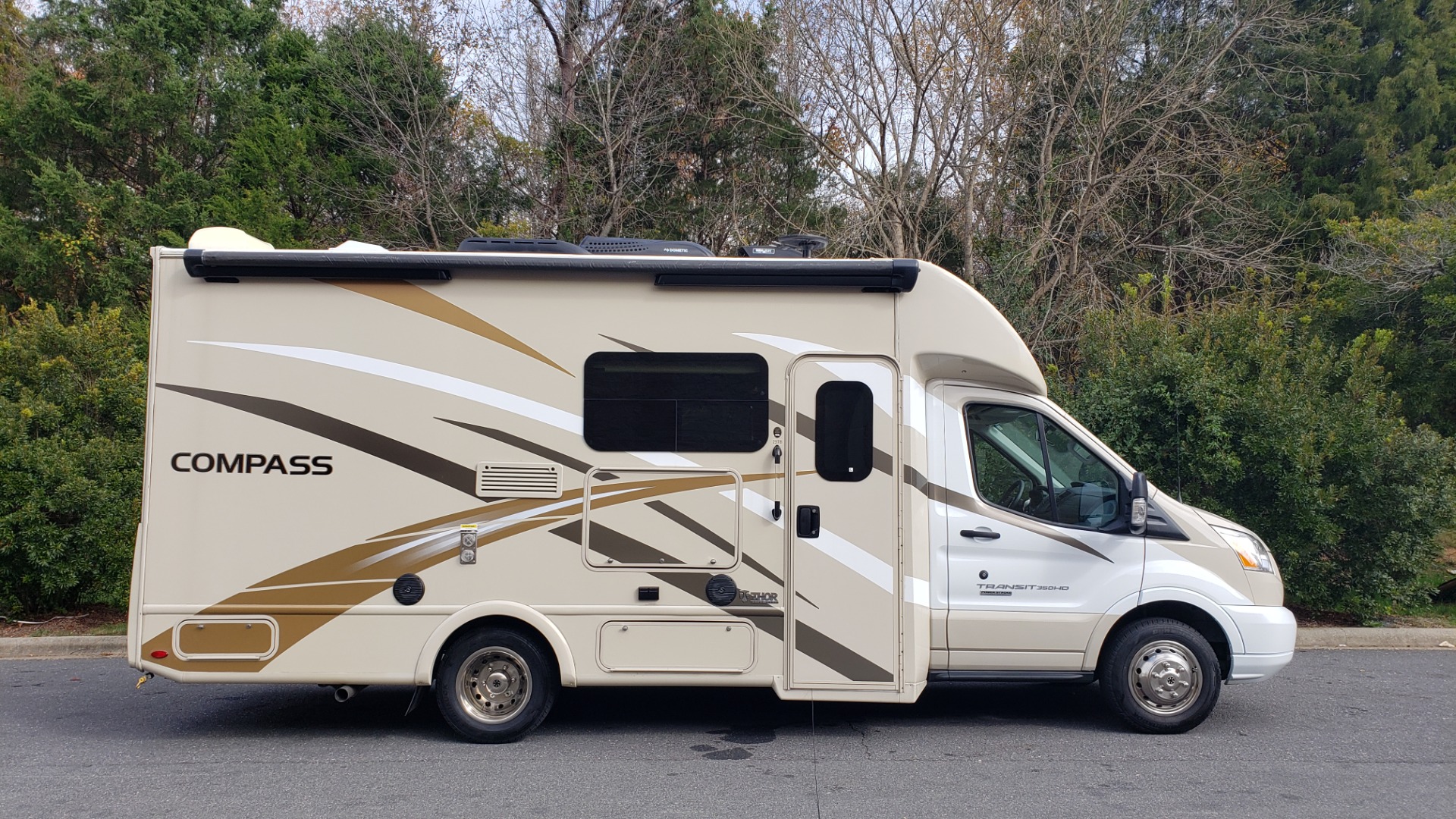 Used 2017 Ford Transit Cutaway 350 HD for sale Sold at Formula Imports in Charlotte NC 28227 6