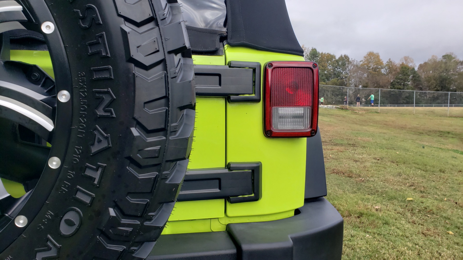 Used 2016 Jeep WRANGLER UNLIMITED SPORT 4X4 / POWER TOP / NAV / HTD STS / REARVIEW for sale Sold at Formula Imports in Charlotte NC 28227 30