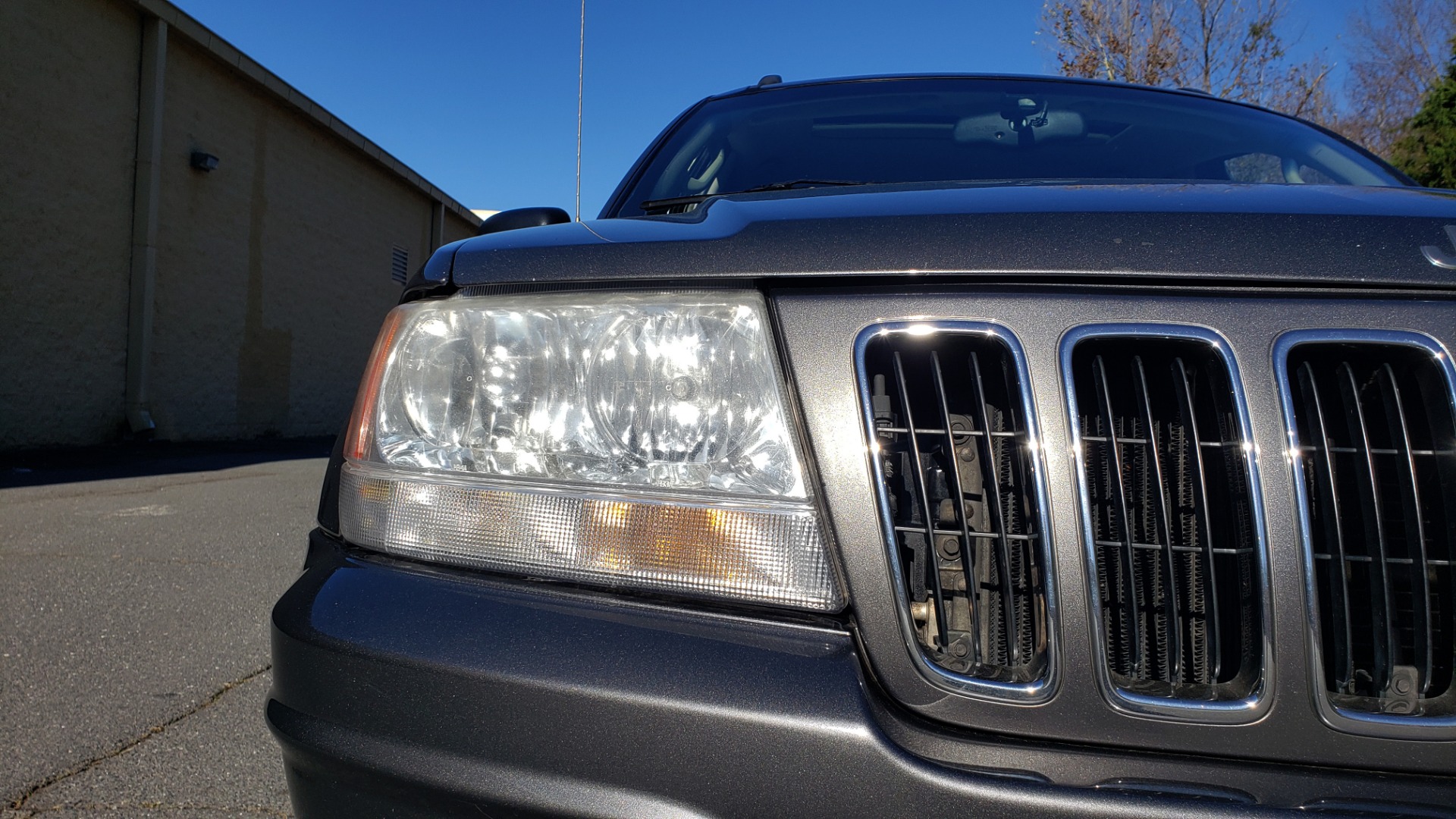 Used 2002 Jeep GRAND CHEROKEE LIMITED 4X4 / SUNROOF / 4.7L V8 / 5-SPD AUTO / CLD WTHR for sale Sold at Formula Imports in Charlotte NC 28227 25