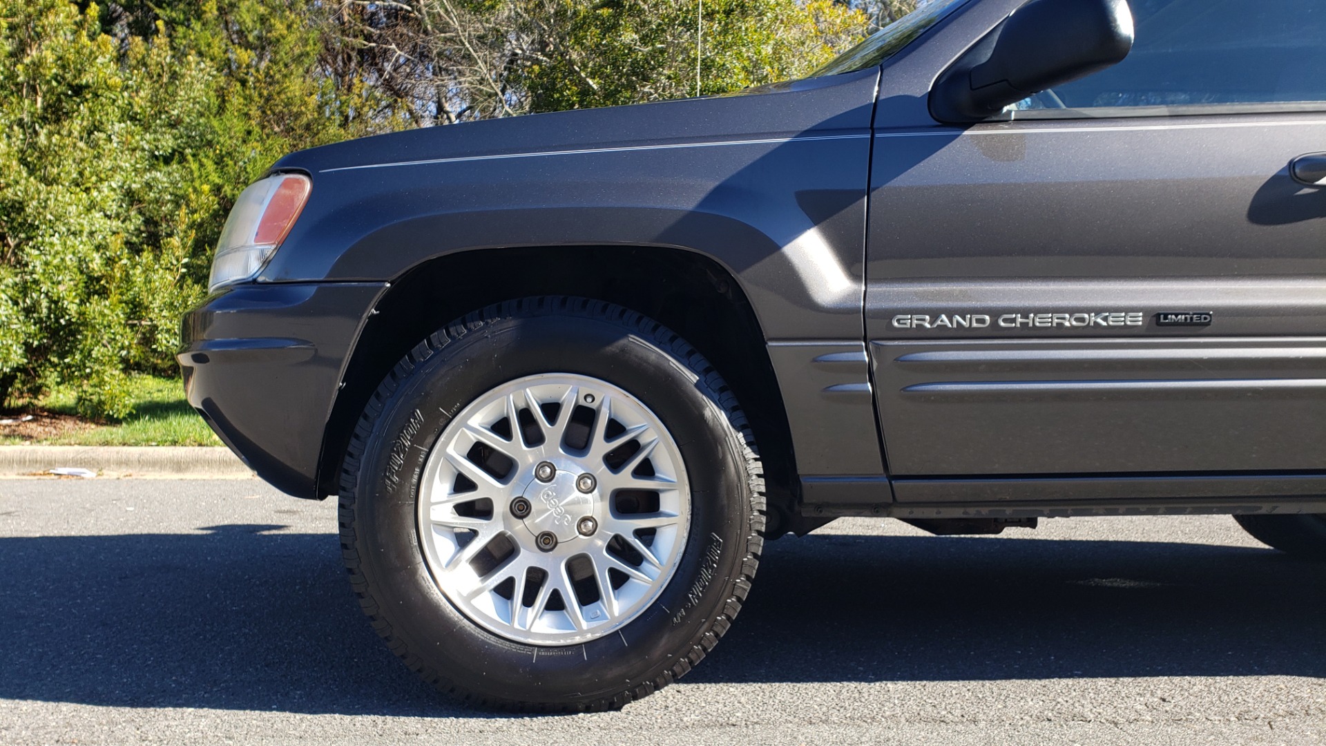 Used 2002 Jeep GRAND CHEROKEE LIMITED 4X4 / SUNROOF / 4.7L V8 / 5-SPD AUTO / CLD WTHR for sale Sold at Formula Imports in Charlotte NC 28227 79