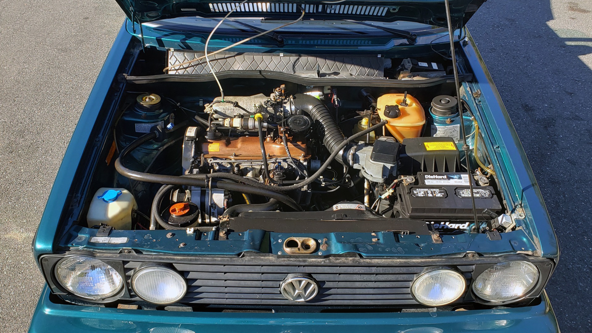 Used 1992 Volkswagen CABRIOLET 5-SPEED MAN / 4-CYL / AIR / 94K MILES / VERY CLEAN for sale Sold at Formula Imports in Charlotte NC 28227 44
