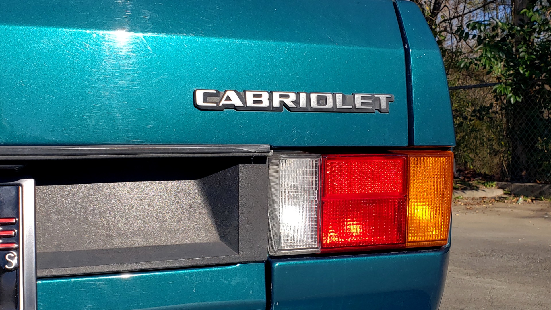Used 1992 Volkswagen CABRIOLET 5-SPEED MAN / 4-CYL / AIR / 94K MILES / VERY CLEAN for sale Sold at Formula Imports in Charlotte NC 28227 68