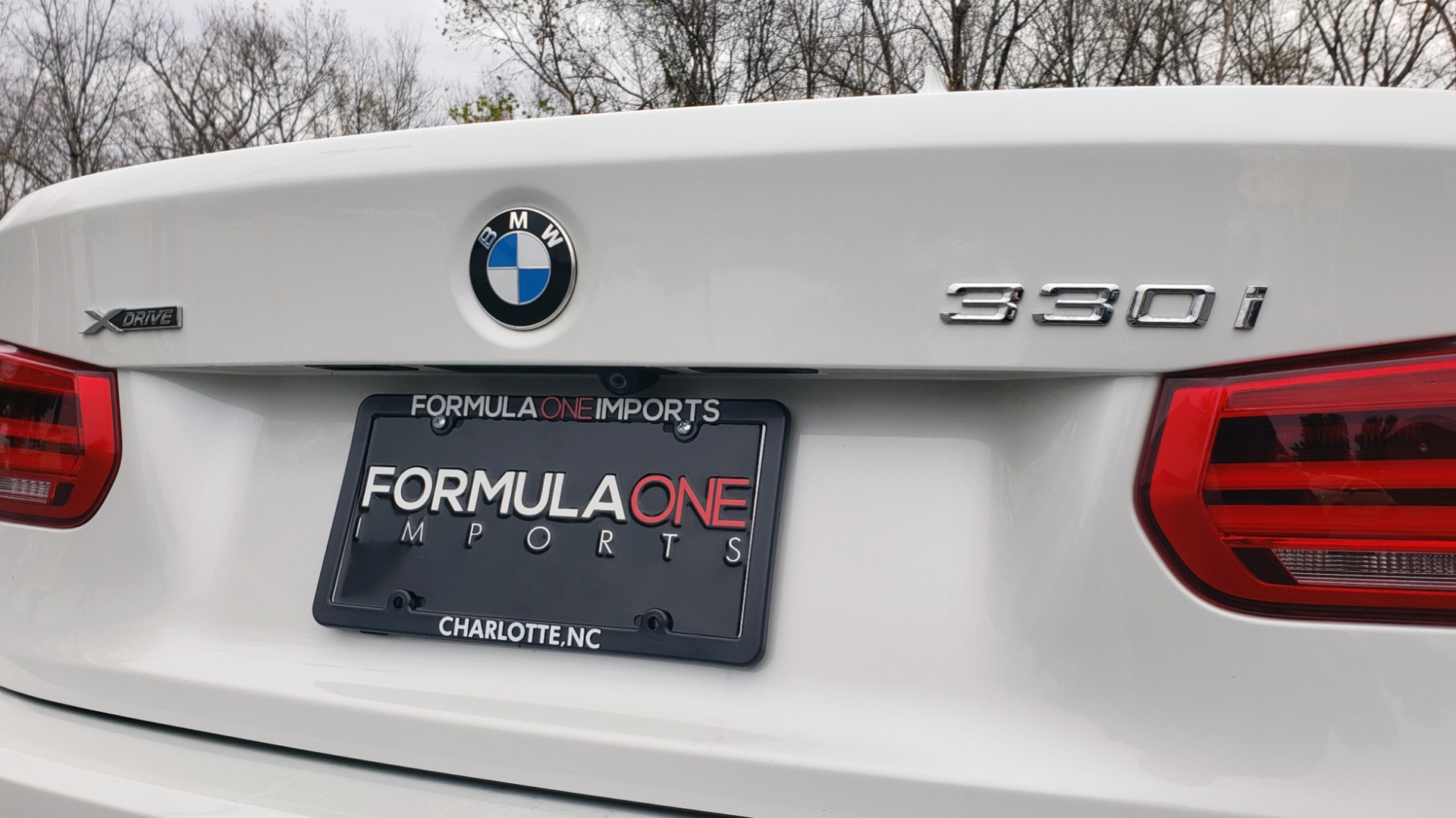 Used 2017 BMW 3 SERIES 330I XDRIVE PREMIUM / NAV / DRVR ASST / CLD WTHR / REARVIEW for sale Sold at Formula Imports in Charlotte NC 28227 26