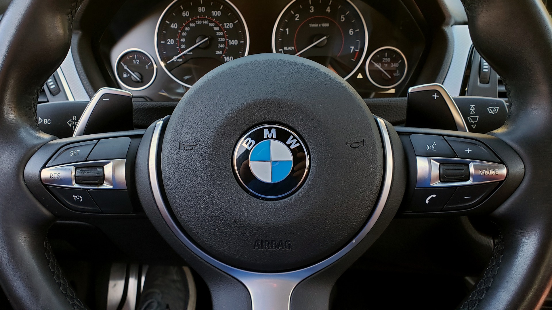 Used 2017 BMW 3 SERIES 330IXDRIVE M-SPORT / PREMIUM / DRVR ASST / CLD WTHR / NAV / APPLE CARPLAY for sale Sold at Formula Imports in Charlotte NC 28227 37