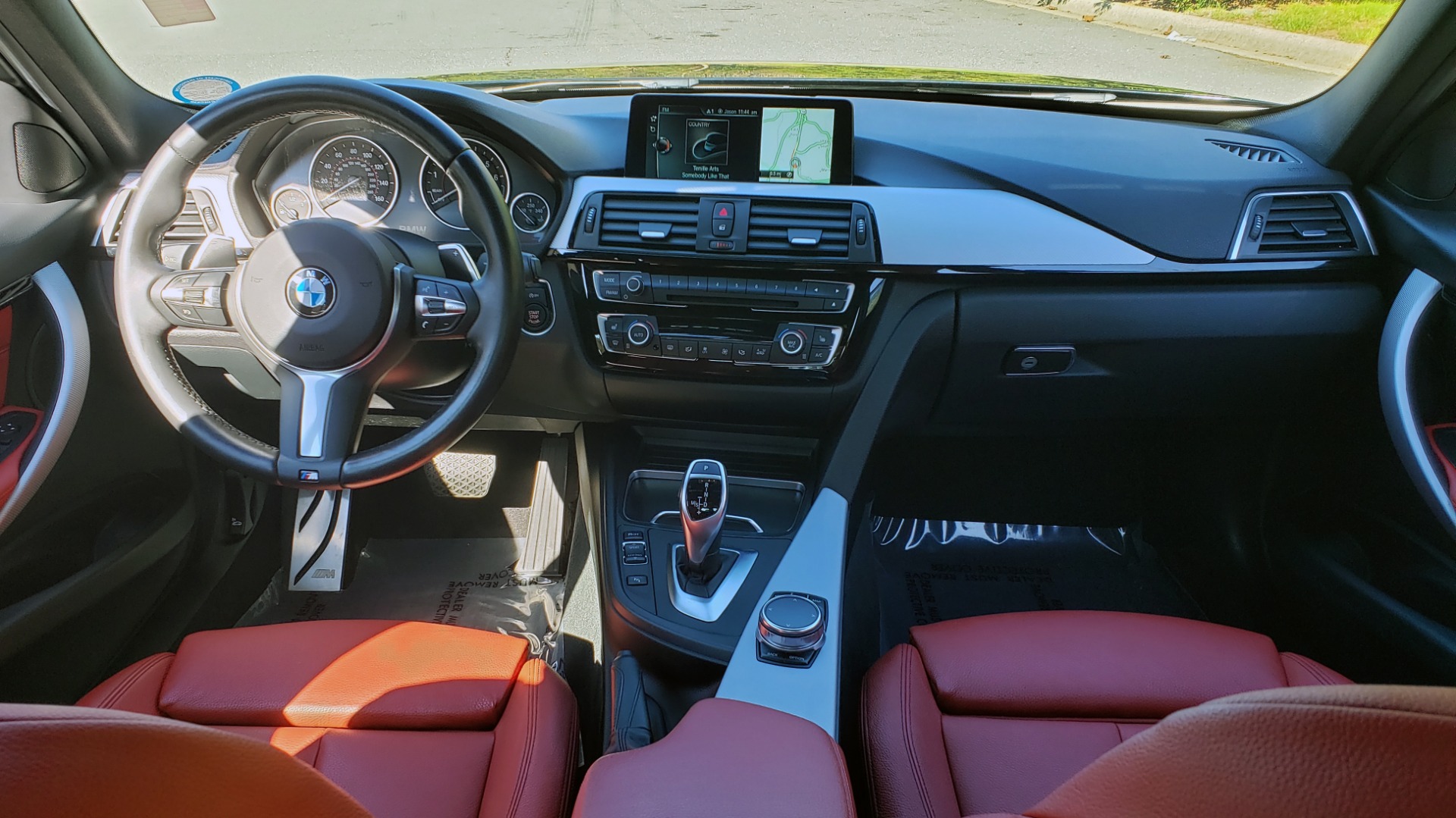 Used 2017 BMW 3 SERIES 330IXDRIVE M-SPORT / PREMIUM / DRVR ASST / CLD WTHR / NAV / APPLE CARPLAY for sale Sold at Formula Imports in Charlotte NC 28227 72