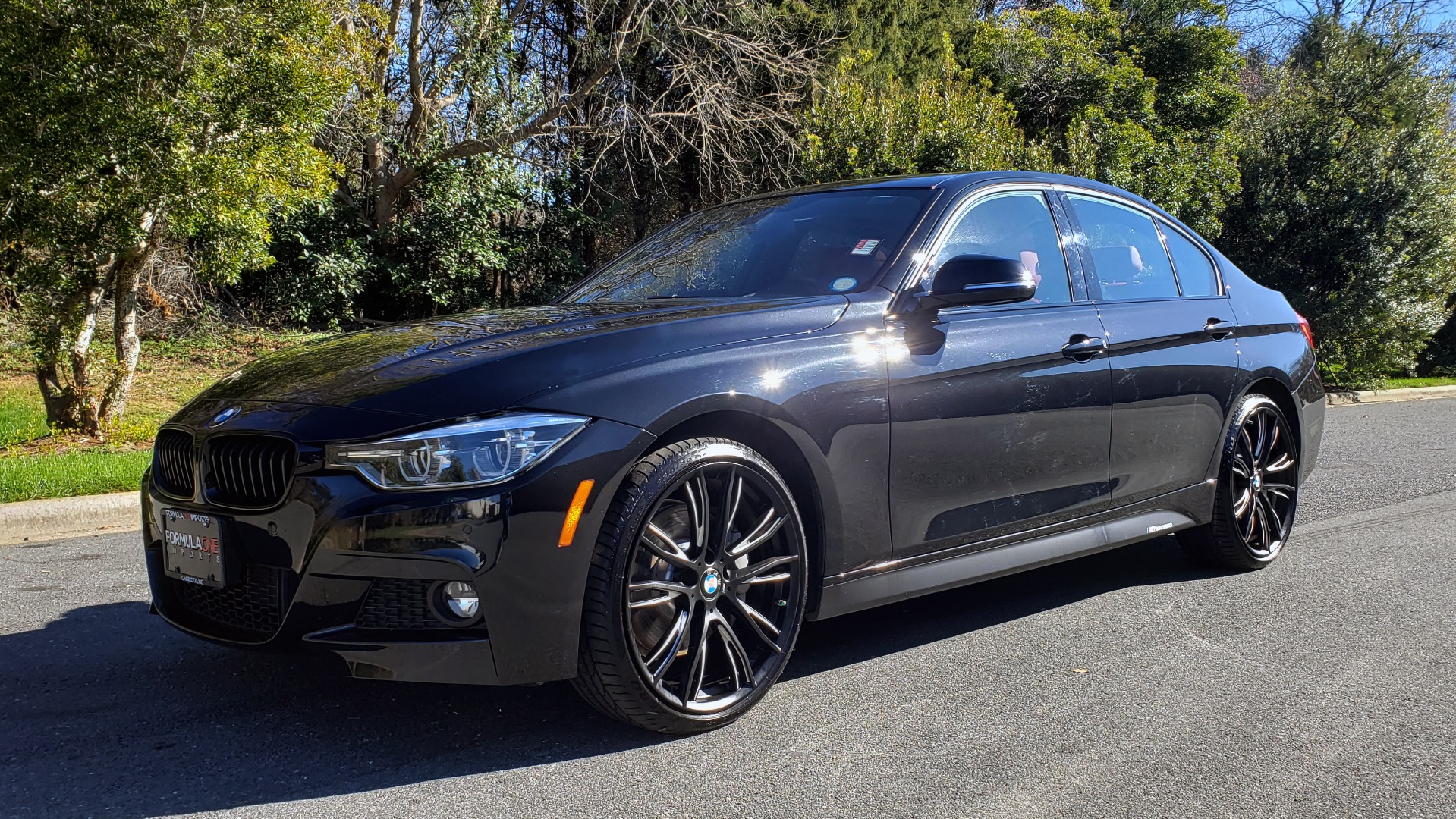 Used 2017 BMW 3 SERIES 330IXDRIVE M-SPORT / PREMIUM / DRVR ASST / CLD WTHR / NAV / APPLE CARPLAY for sale Sold at Formula Imports in Charlotte NC 28227 1