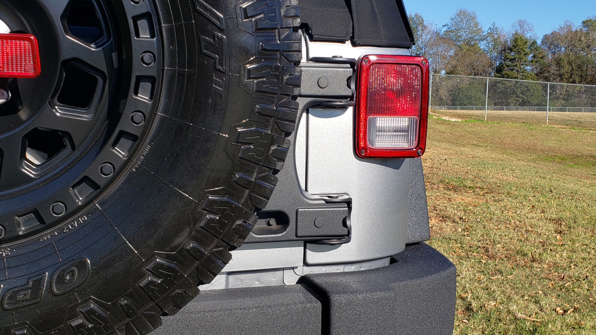 Used 2017 Jeep WRANGLER SPORT 4X4 / 3.6L V6 / MANUAL / AIR / LED LIGHTING / TOW GRP / AL for sale Sold at Formula Imports in Charlotte NC 28227 29