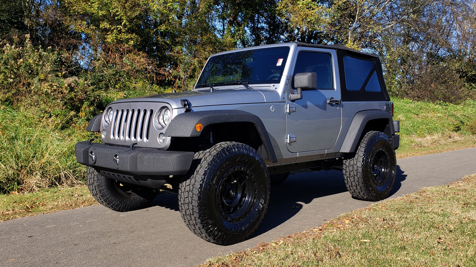 Used 2017 Jeep WRANGLER SPORT 4X4 / 3.6L V6 / MANUAL / AIR / LED LIGHTING / TOW GRP / AL for sale Sold at Formula Imports in Charlotte NC 28227 4