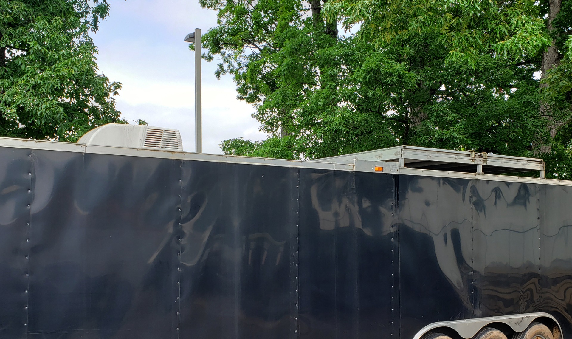 Used 2012 Hurricane 8.5x32 ENCLOSED TRAILER RAMP / AIR CONDITIONING / LOTS OF STORAGE for sale Sold at Formula Imports in Charlotte NC 28227 8