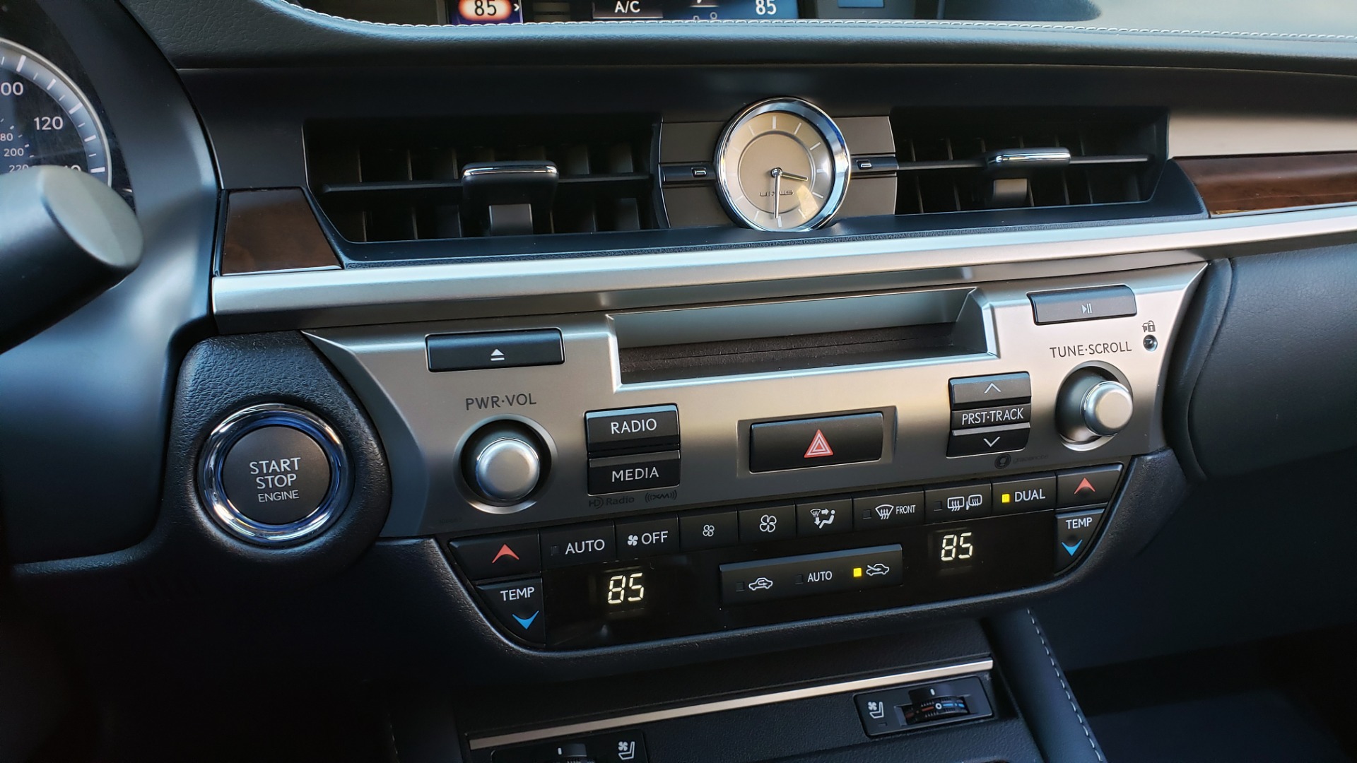 Used 2017 Lexus ES 350 PREMIUM / NAV / SUNROOF / BSM / VENT STS / REARVIEW for sale Sold at Formula Imports in Charlotte NC 28227 43