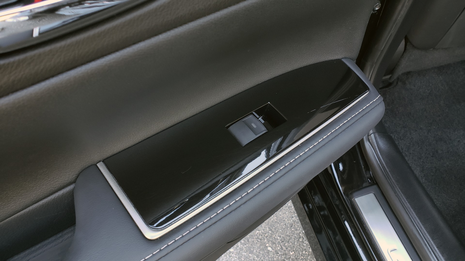 Used 2017 Lexus ES 350 PREMIUM / NAV / SUNROOF / BSM / VENT STS / REARVIEW for sale Sold at Formula Imports in Charlotte NC 28227 54