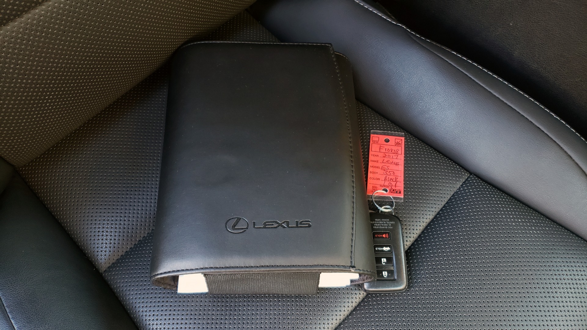 Used 2017 Lexus ES 350 PREMIUM / NAV / SUNROOF / BSM / VENT STS / REARVIEW for sale Sold at Formula Imports in Charlotte NC 28227 81