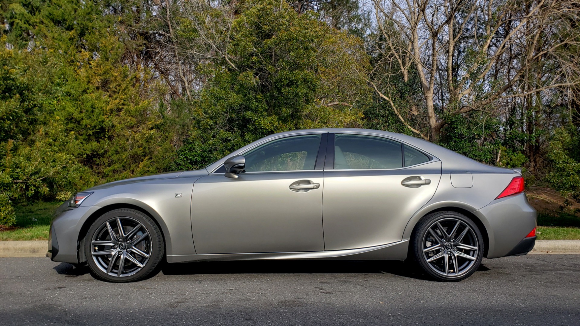 Used 2017 Lexus IS 200 TURBO F-SPORT / BSM / SUNROOF / VENT SEATS / REARVIEW for sale Sold at Formula Imports in Charlotte NC 28227 2