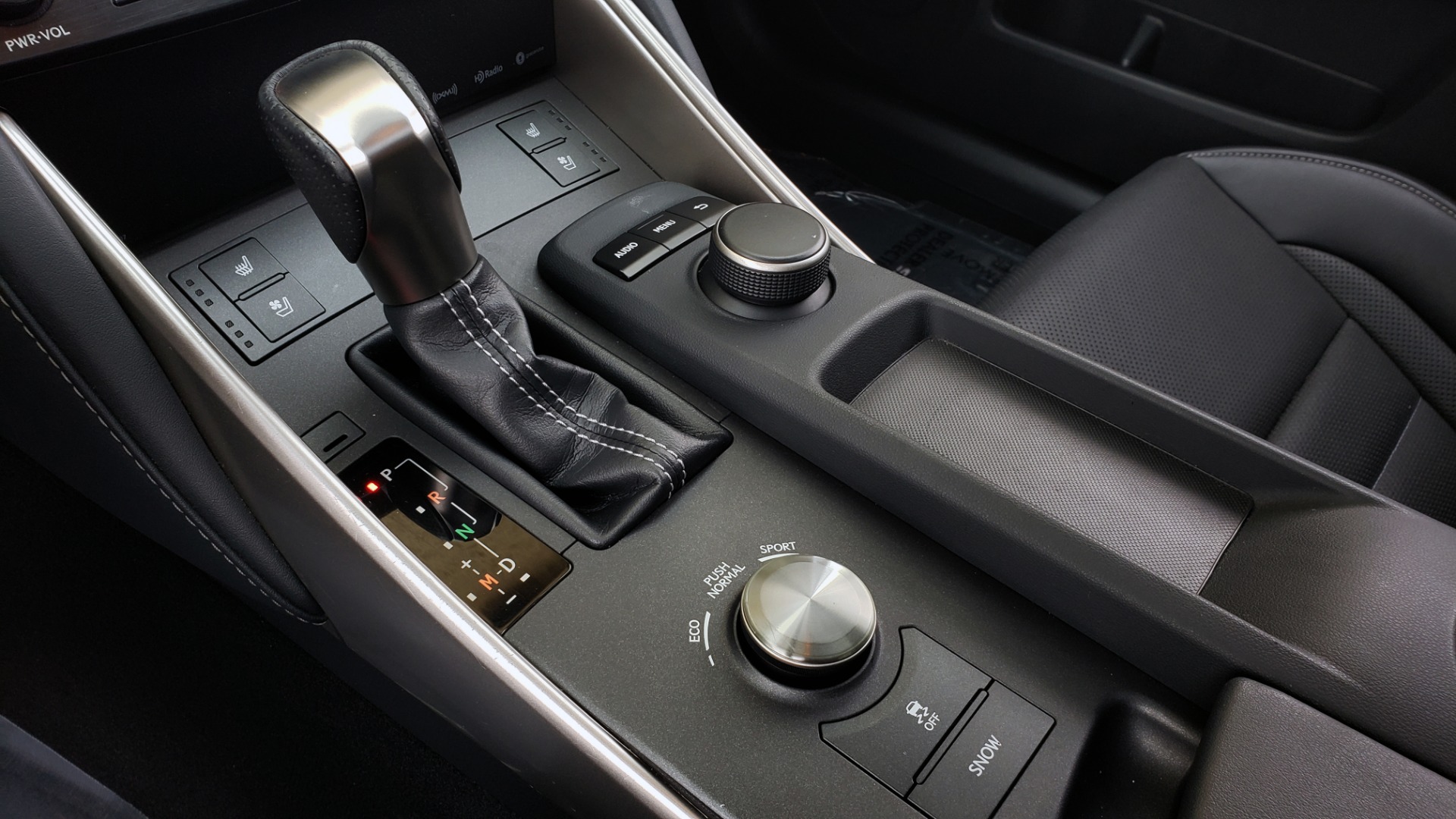 Used 2017 Lexus IS 200 TURBO F-SPORT / BSM / SUNROOF / VENT SEATS / REARVIEW for sale Sold at Formula Imports in Charlotte NC 28227 41