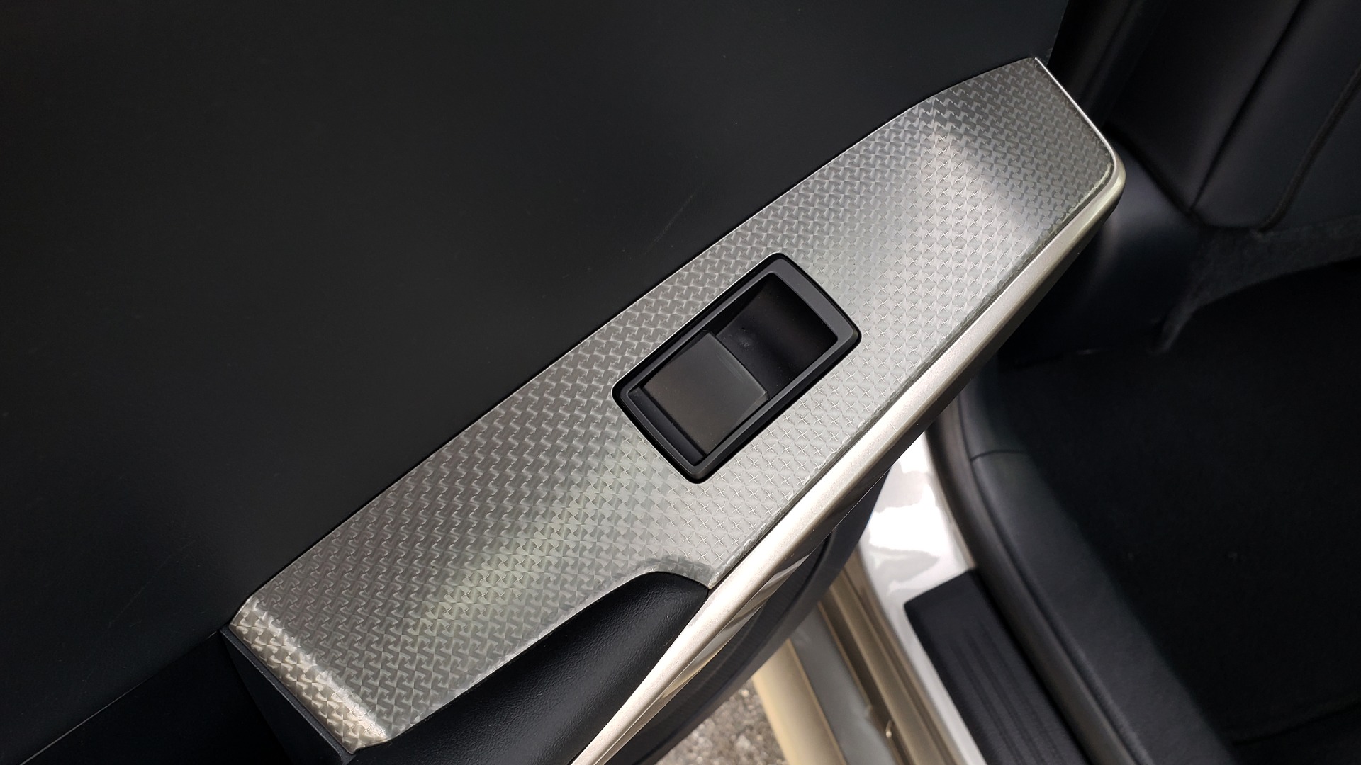 Used 2017 Lexus IS 200 TURBO F-SPORT / BSM / SUNROOF / VENT SEATS / REARVIEW for sale Sold at Formula Imports in Charlotte NC 28227 52