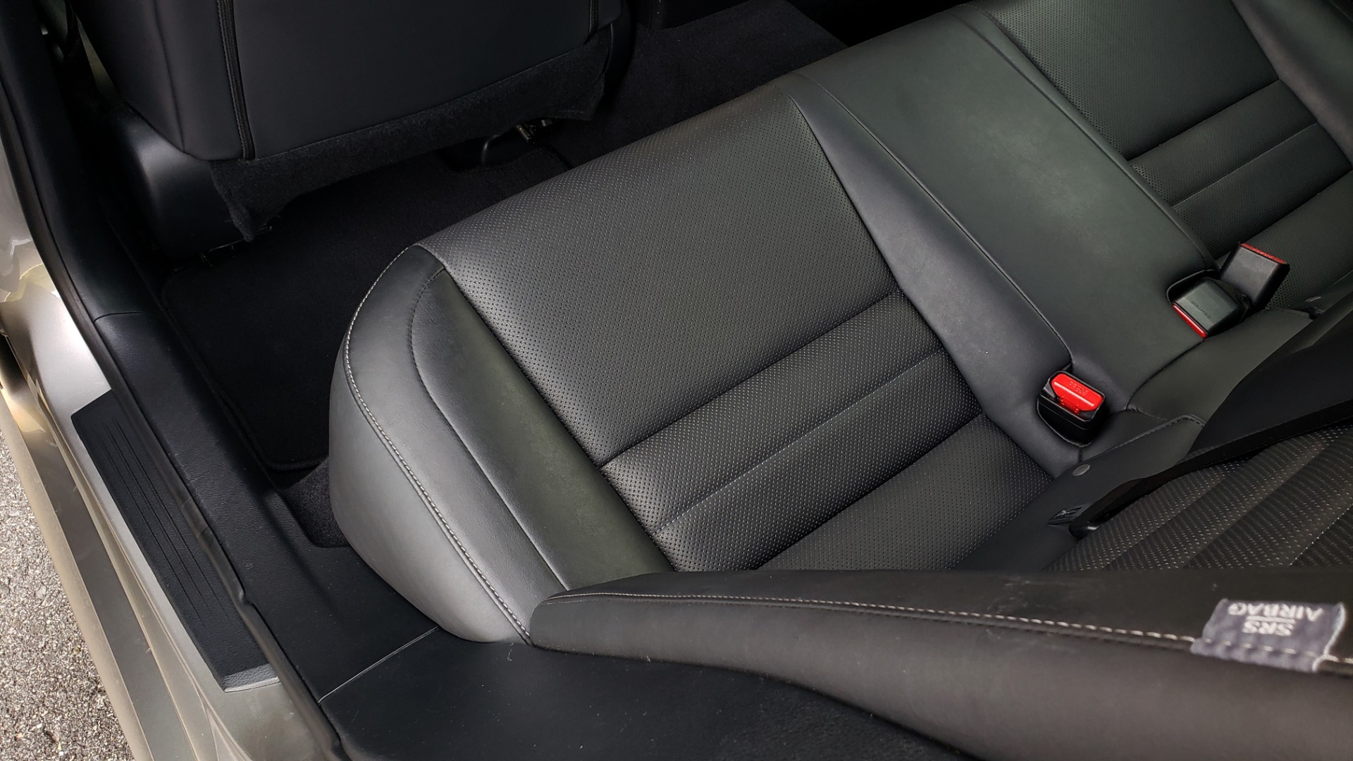 Used 2017 Lexus IS 200 TURBO F-SPORT / BSM / SUNROOF / VENT SEATS / REARVIEW for sale Sold at Formula Imports in Charlotte NC 28227 53