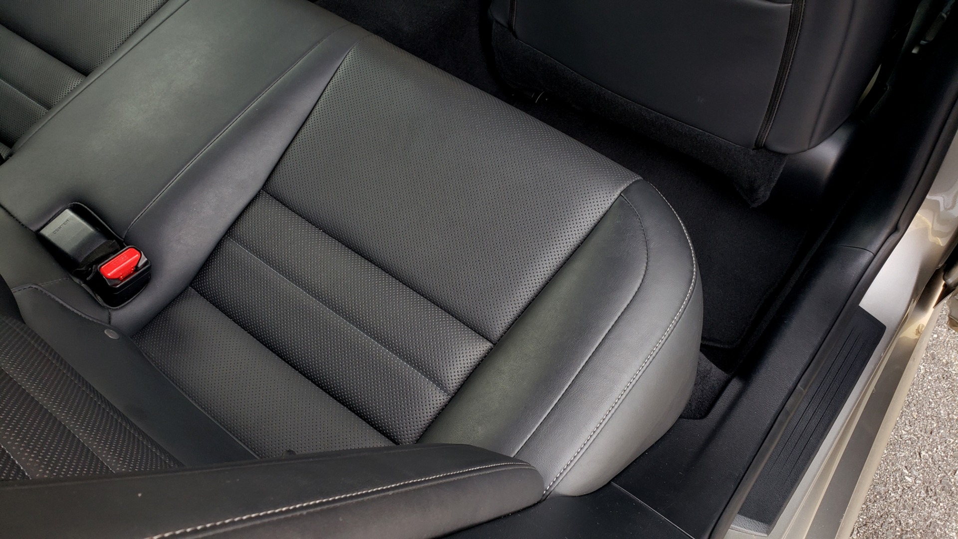Used 2017 Lexus IS 200 TURBO F-SPORT / BSM / SUNROOF / VENT SEATS / REARVIEW for sale Sold at Formula Imports in Charlotte NC 28227 63