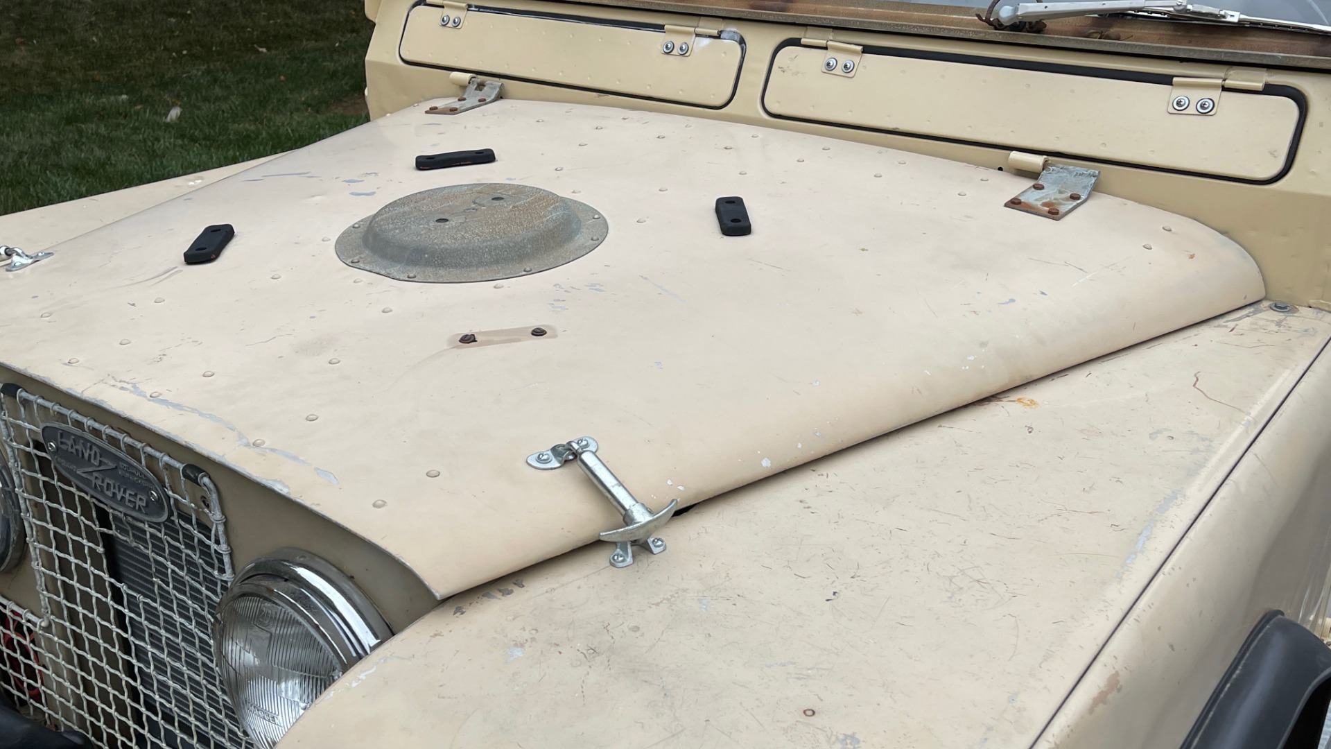 Used 1960 Land Rover 88 SERIES II VORTEC 4.8L V8 / 4X4 / 4-SPEED MANUAL / LIFTED / SOFT-TOP for sale $40,995 at Formula Imports in Charlotte NC 28227 21