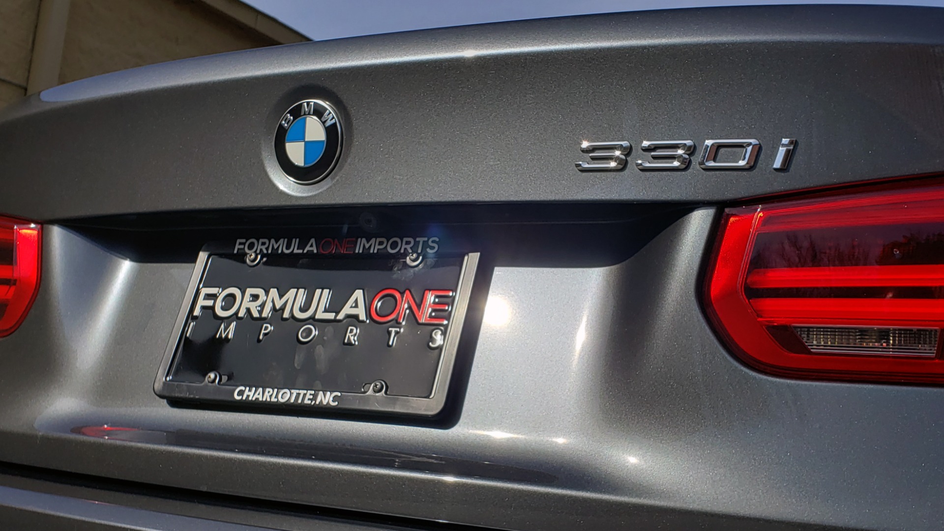 Used 2017 BMW 3 SERIES 330I PREMIUM / DRVR ASST / NAV / SUNROOF / HTD STS / REARVIEW for sale Sold at Formula Imports in Charlotte NC 28227 31