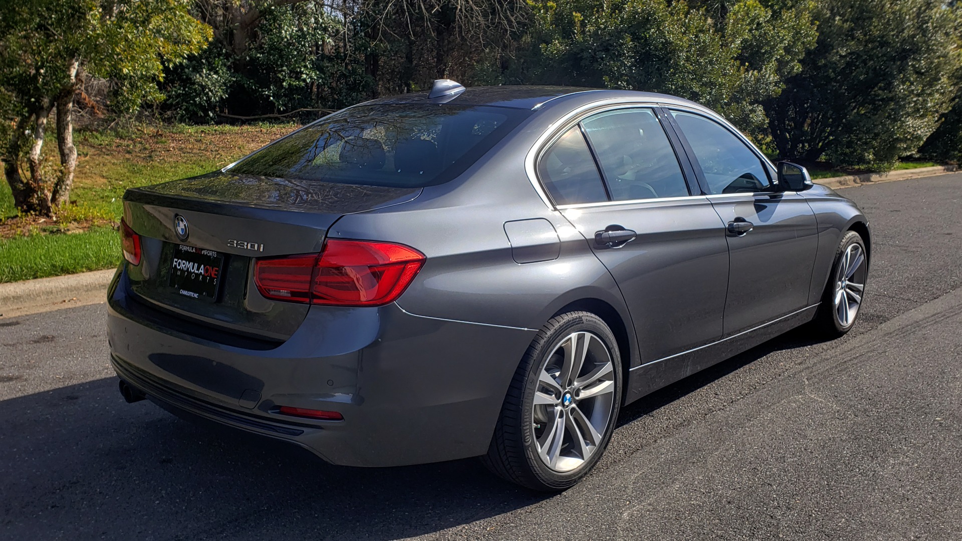 Used 2017 BMW 3 SERIES 330I PREMIUM / DRVR ASST / NAV / SUNROOF / HTD STS / REARVIEW for sale Sold at Formula Imports in Charlotte NC 28227 6