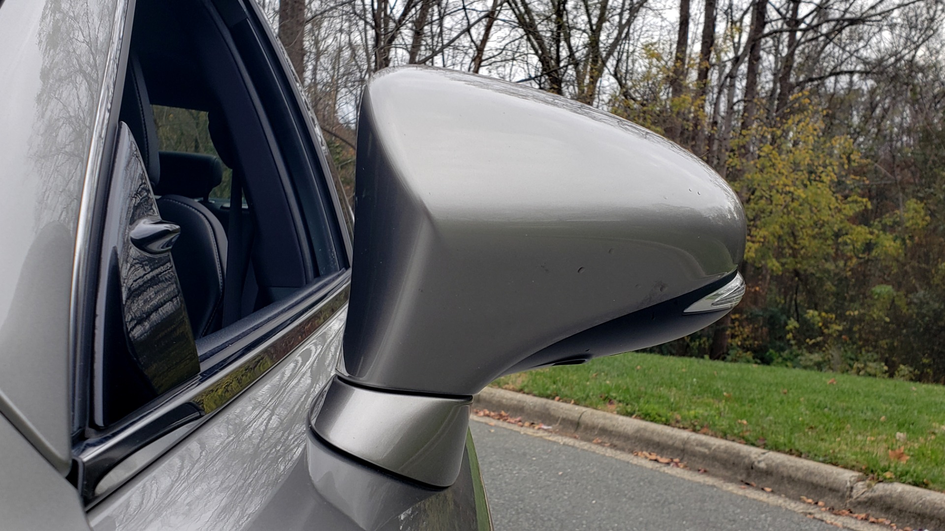 Used 2017 Lexus IS 200 TURBO F-SPORT / BSM / SUNROOF / VENT SEATS / REARVIEW for sale Sold at Formula Imports in Charlotte NC 28227 29