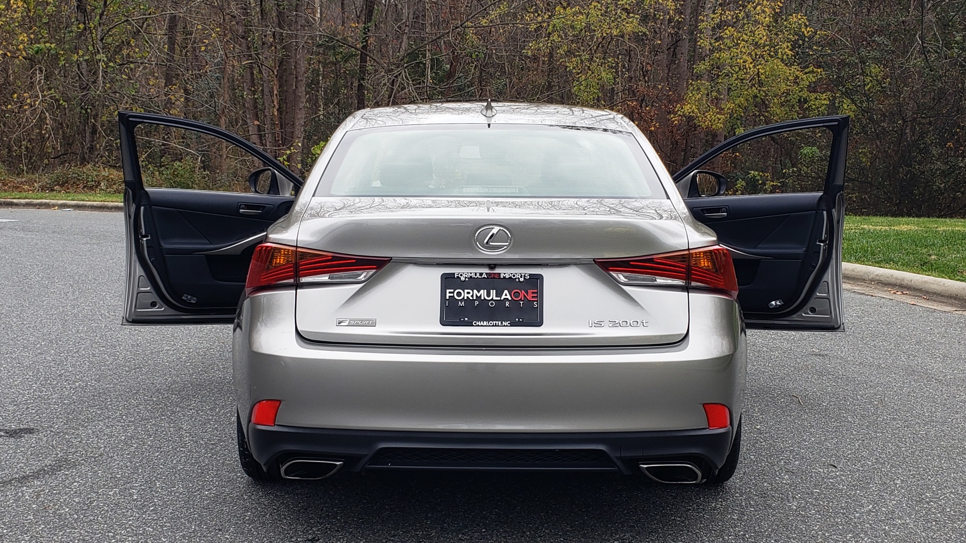 Used 2017 Lexus IS 200 TURBO F-SPORT / BSM / SUNROOF / VENT SEATS / REARVIEW for sale Sold at Formula Imports in Charlotte NC 28227 31