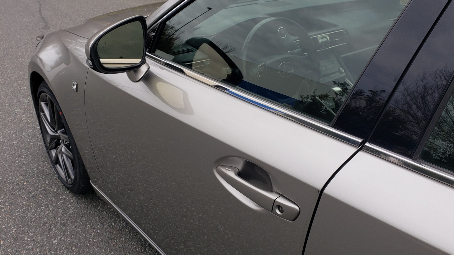 Used 2017 Lexus IS 200 TURBO F-SPORT / BSM / SUNROOF / VENT SEATS / REARVIEW for sale Sold at Formula Imports in Charlotte NC 28227 4