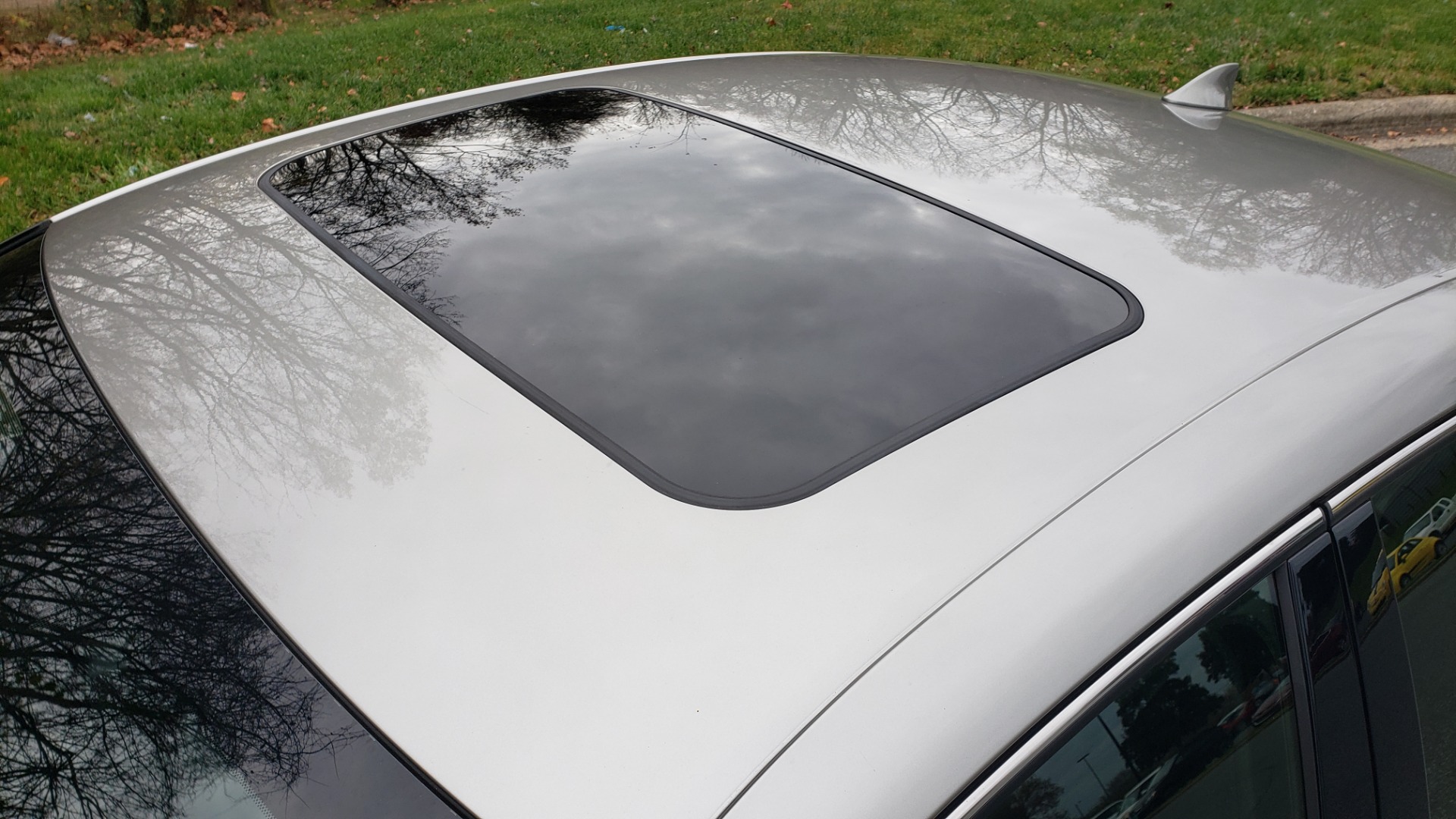 Used 2017 Lexus IS 200 TURBO F-SPORT / BSM / SUNROOF / VENT SEATS / REARVIEW for sale Sold at Formula Imports in Charlotte NC 28227 5